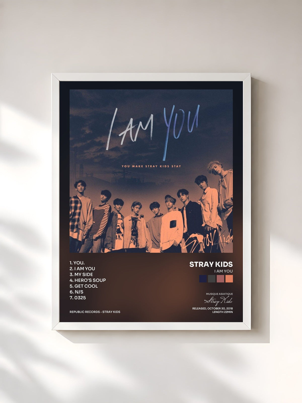 #blanc Tableau de l'album I am YOU de Stray Kids, cadre blanc, imprimé et encadré en France