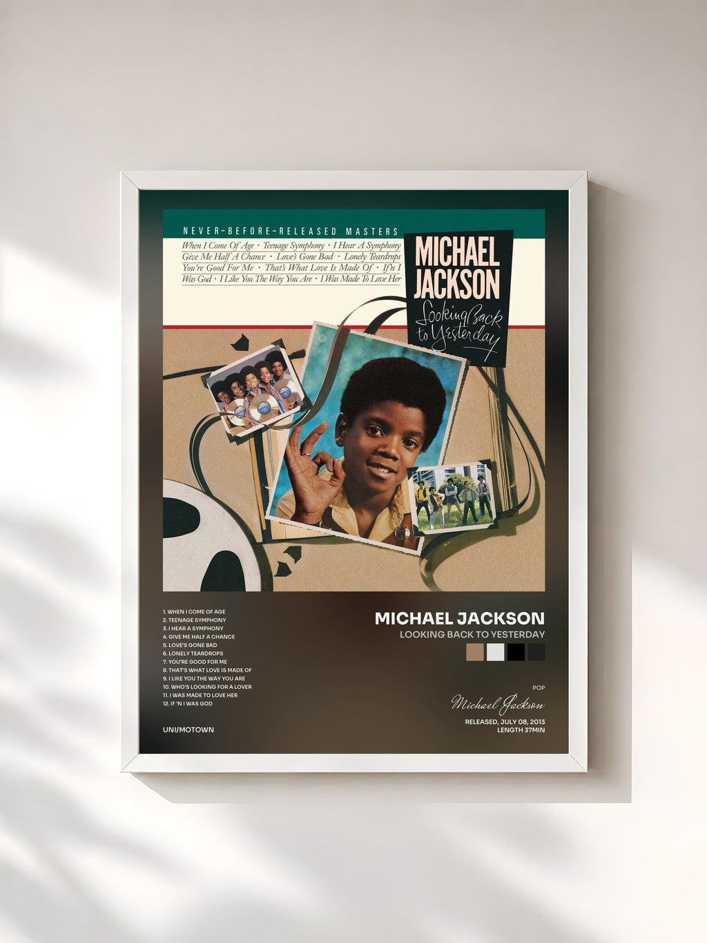 #blanc Tableau de l'album Looking Back To Yesterday de Michael Jackson, cadre blanc, imprimé et encadré en France