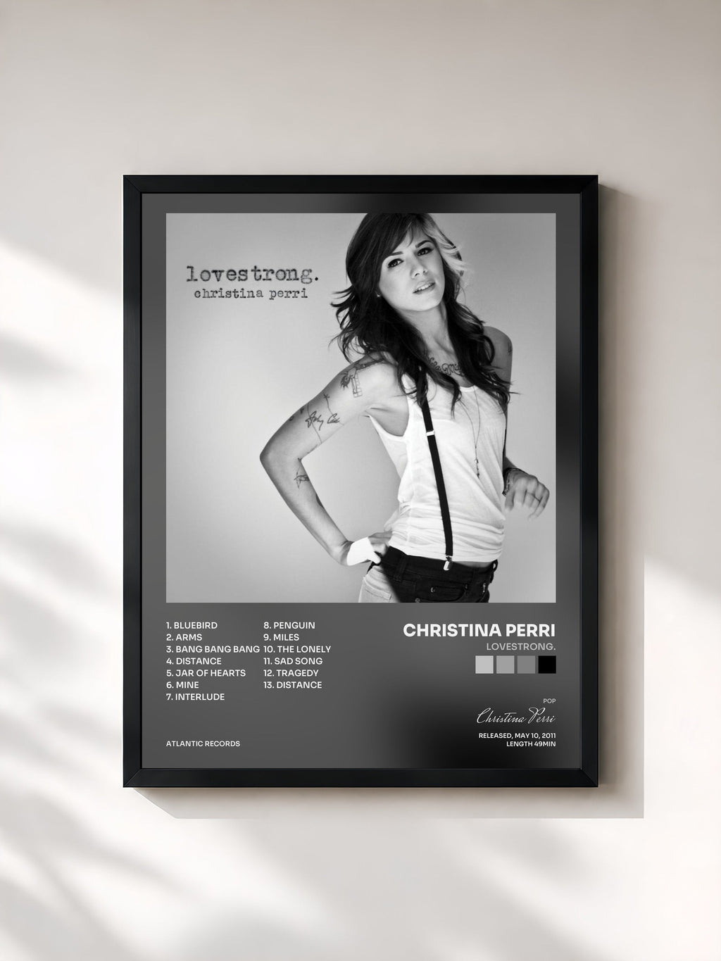 #noir Tableau de l'album lovestrong. de Christina Perri, cadre noir, imprimé et encadré en France