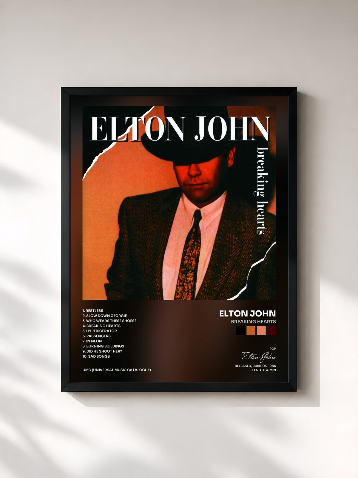 #noir Tableau de l'album Breaking Hearts de Elton John, cadre noir, imprimé et encadré en France