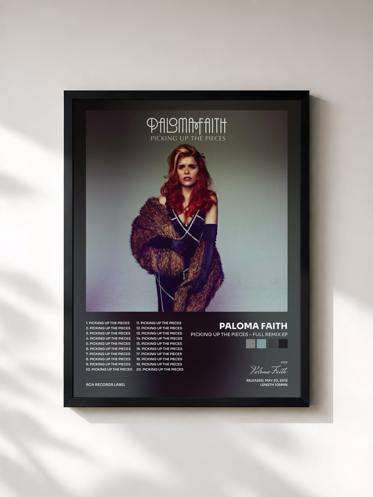 #noir Tableau de l'album Picking Up the Pieces - Full Remix EP de Paloma Faith, cadre noir, imprimé et encadré en France