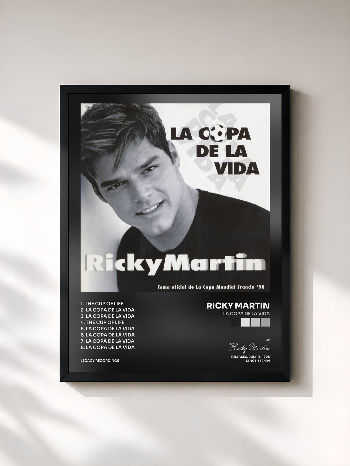 #noir La Copa by la Vida de Ricky Martin as a framed art print, black frame, printed and framed in France