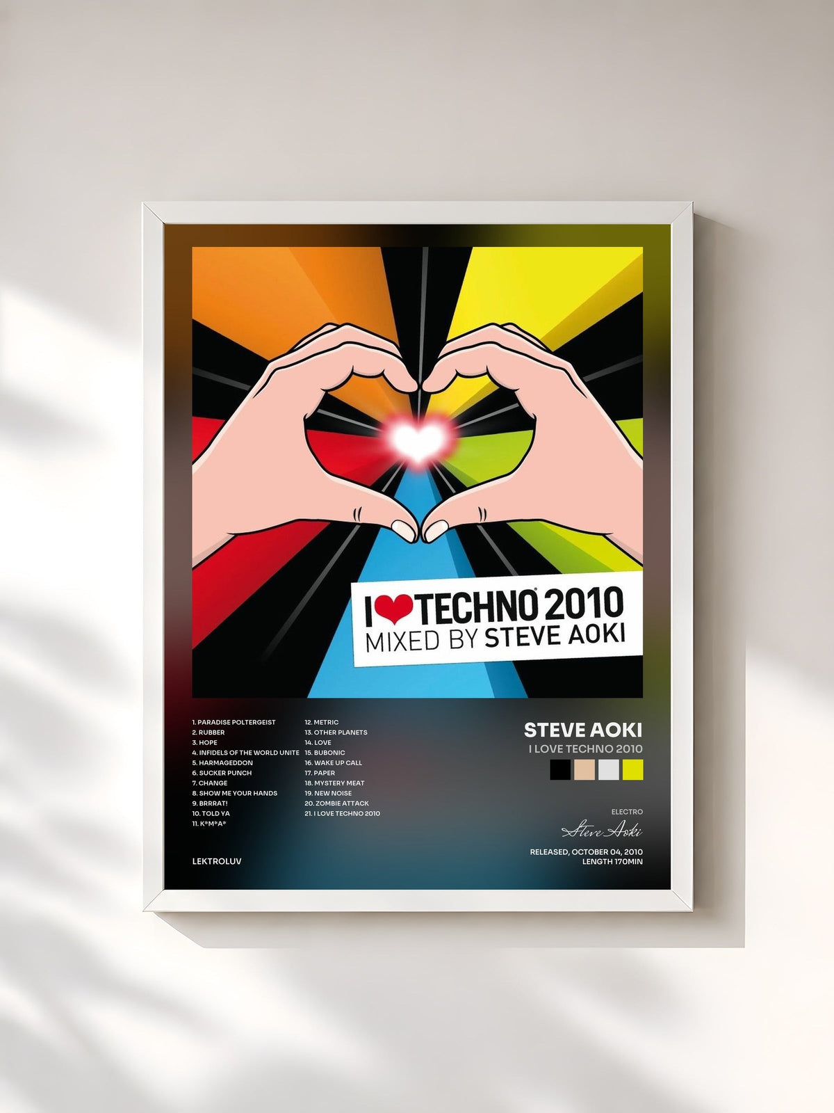 #blanc Tableau de l'album I Love Techno 2010 de Steve Aoki, cadre blanc, imprimé et encadré en France