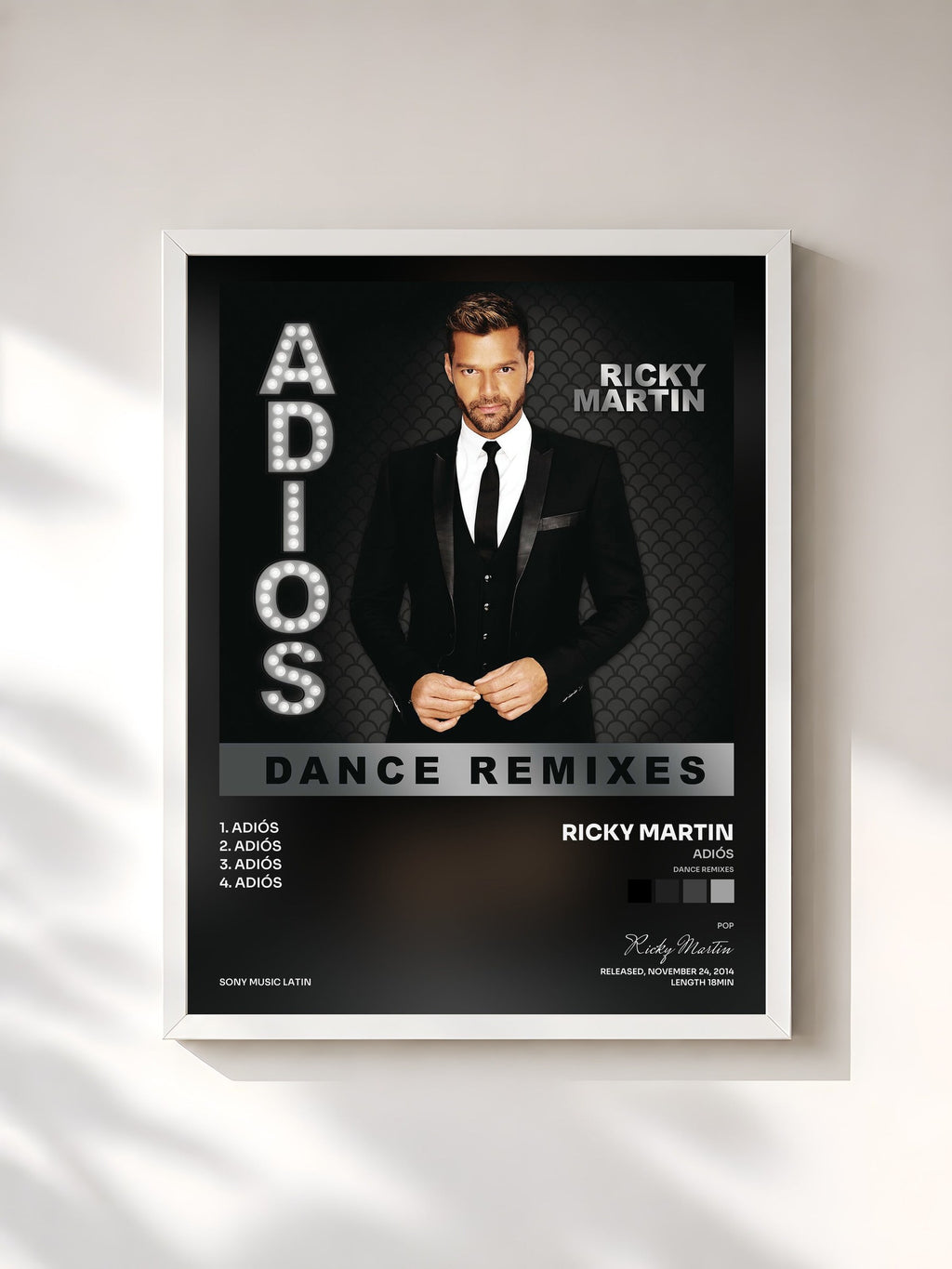 #blanc Adiós (Dance Remixes) von Ricky Martin als gerahmter Kunstdruck, weißer Rahmen, gedruckt und gerahmt in Frankreich
