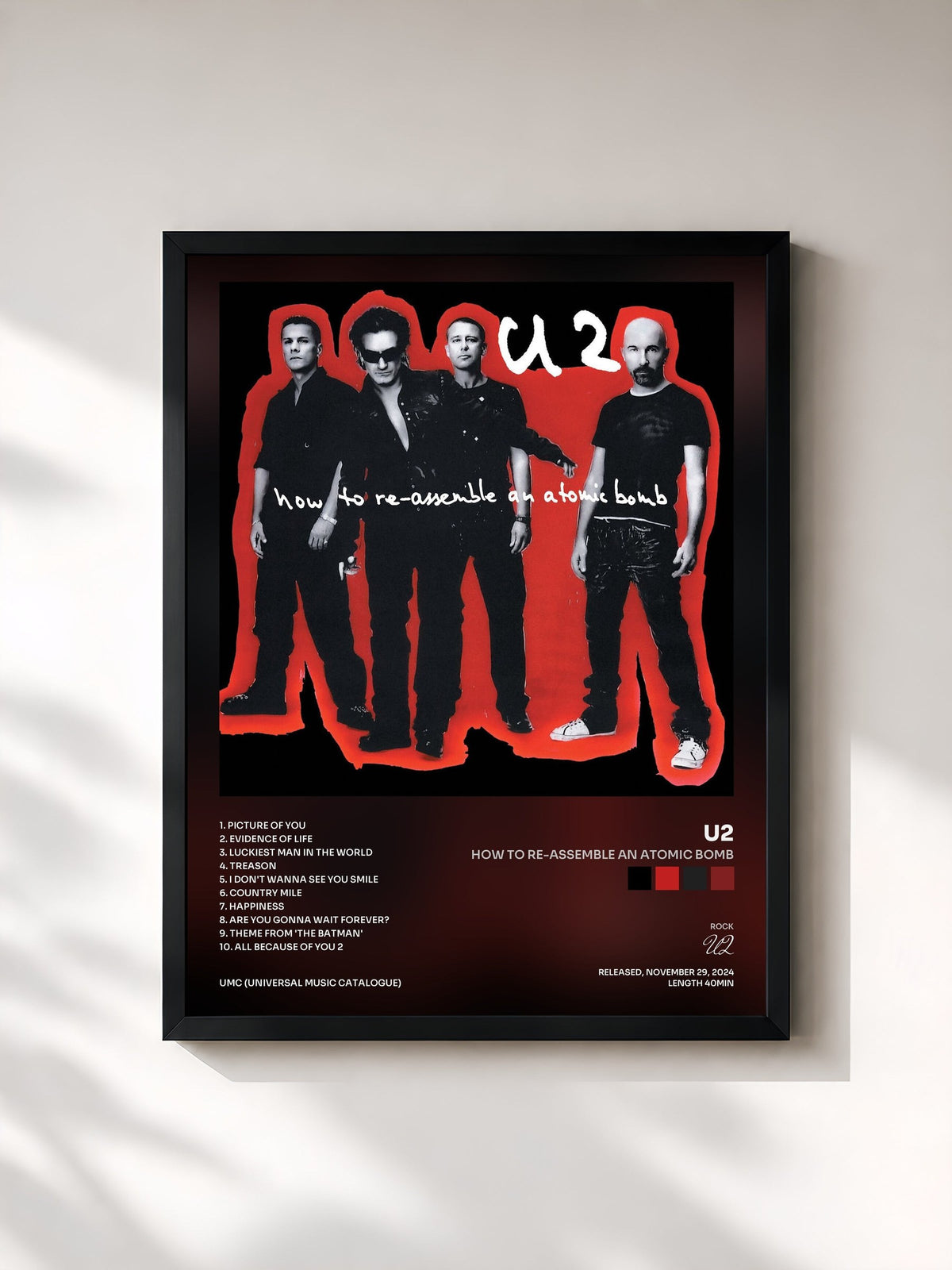 #noir Tableau de l'album How To Re-Assemble An Atomic Bomb de U2, cadre noir, imprimé et encadré en France