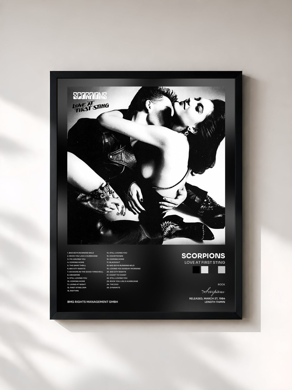 #noir Tableau de l'album Love At First Sting de Scorpions, cadre noir, imprimé et encadré en France