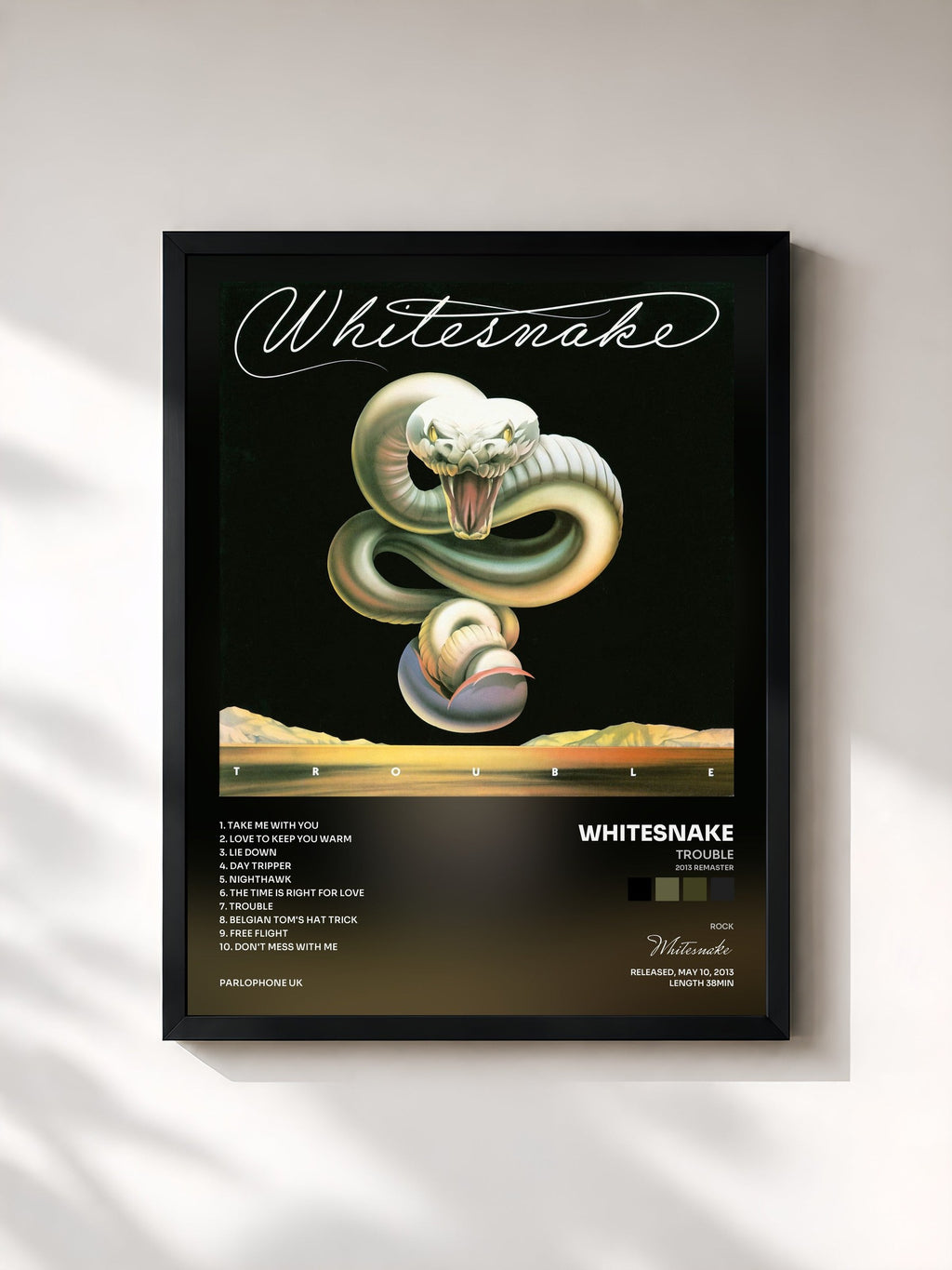 #noir Trouble (2013 Remaster) di Whitesnake in stampa incorniciata, cornice nera, stampata e incorniciata in Francia