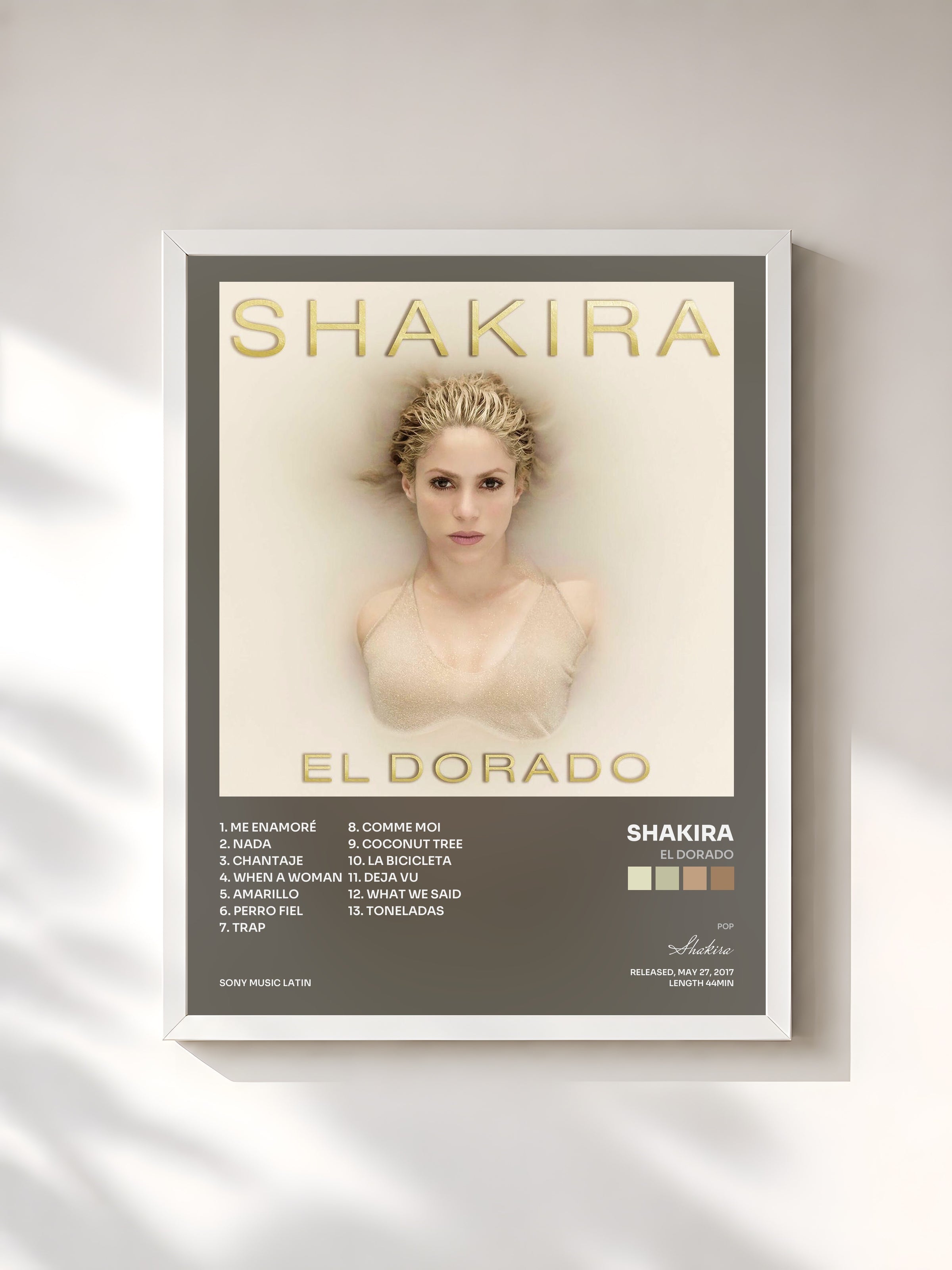 #blanc Tableau de l'album El Dorado de Shakira, cadre blanc, imprimé et encadré en France