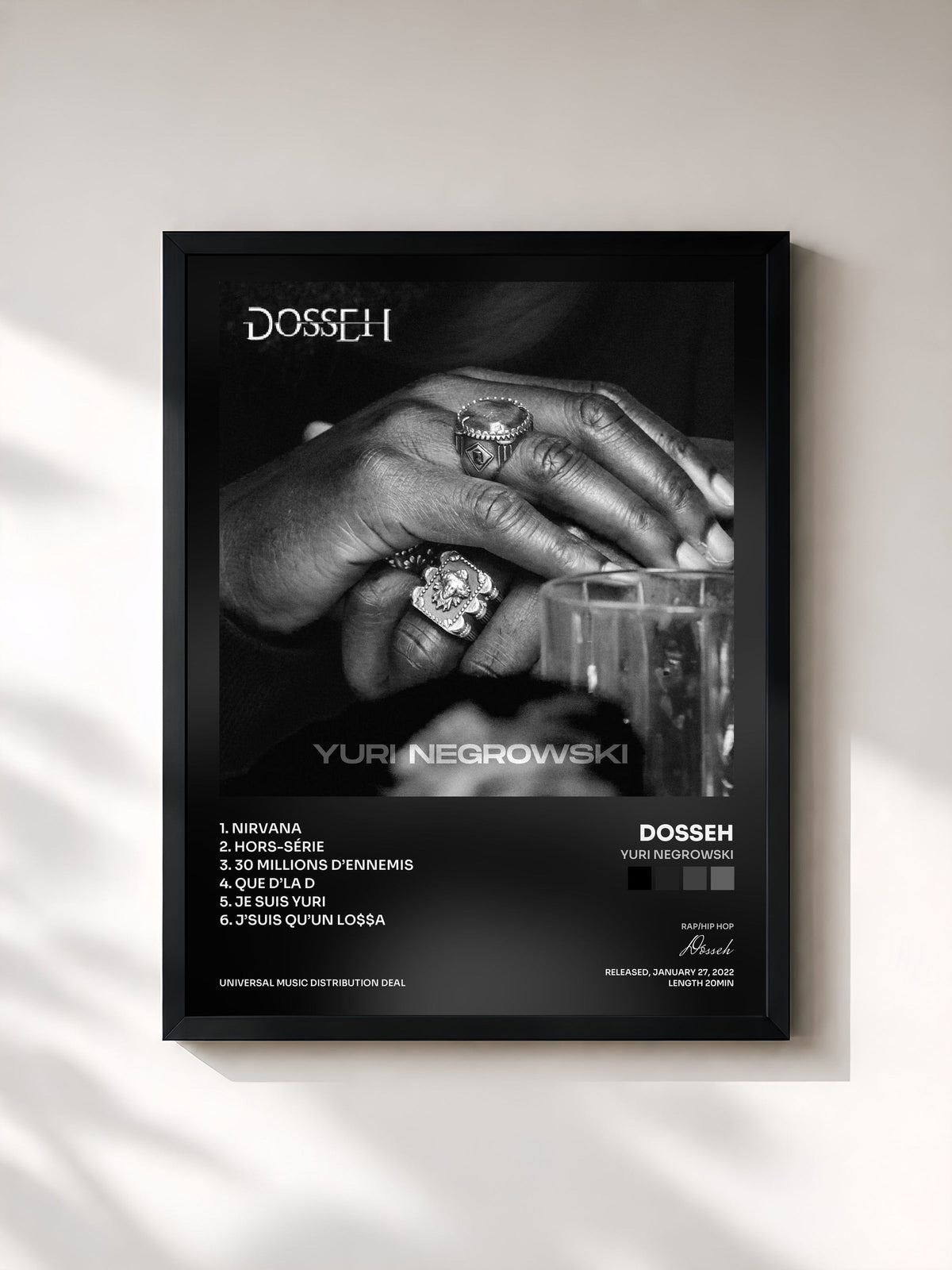#noir Tableau de l'album Yuri Negrowski de Dosseh, cadre noir, imprimé et encadré en France