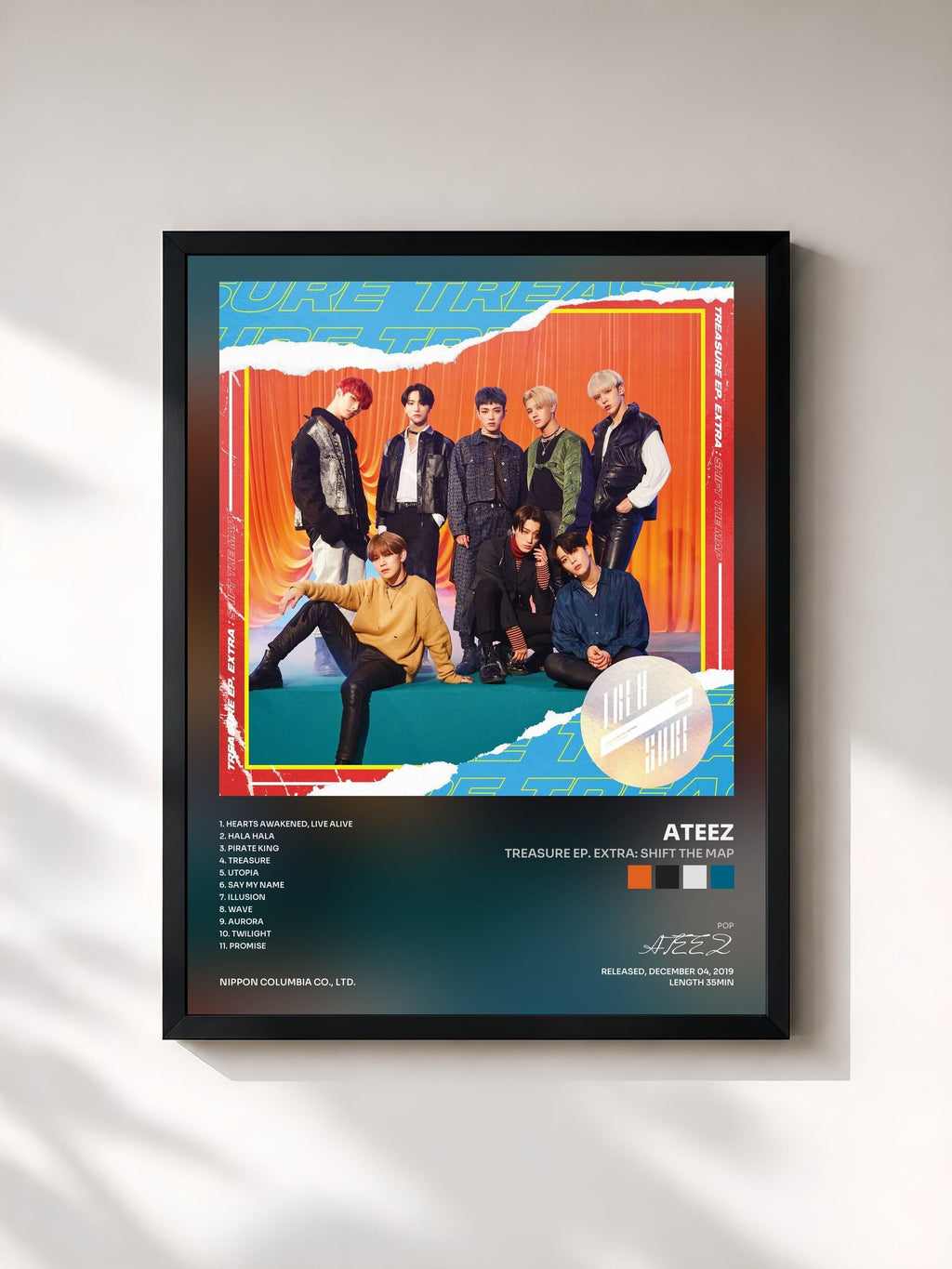 #noir TREASURE EP. EXTRA: Shift The Map von ATEEZ als gerahmter Kunstdruck, schwarzer Rahmen, gedruckt und gerahmt in Frankreich