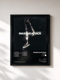 #noir Teardrop de Massive Attack en lámina enmarcada, marco negro, impresa y enmarcada en Francia