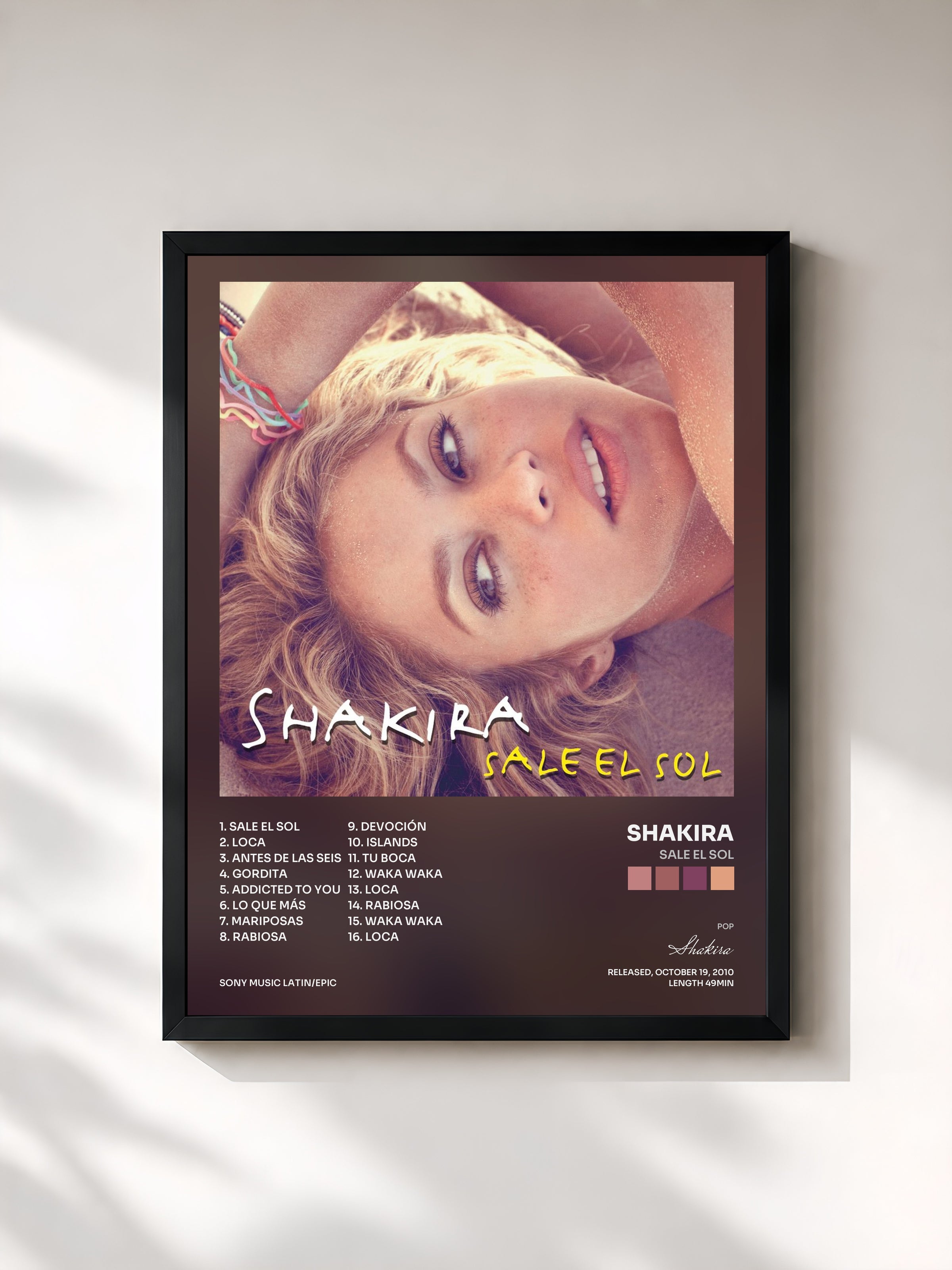 #noir Tableau de l'album Sale el Sol de Shakira, cadre noir, imprimé et encadré en France