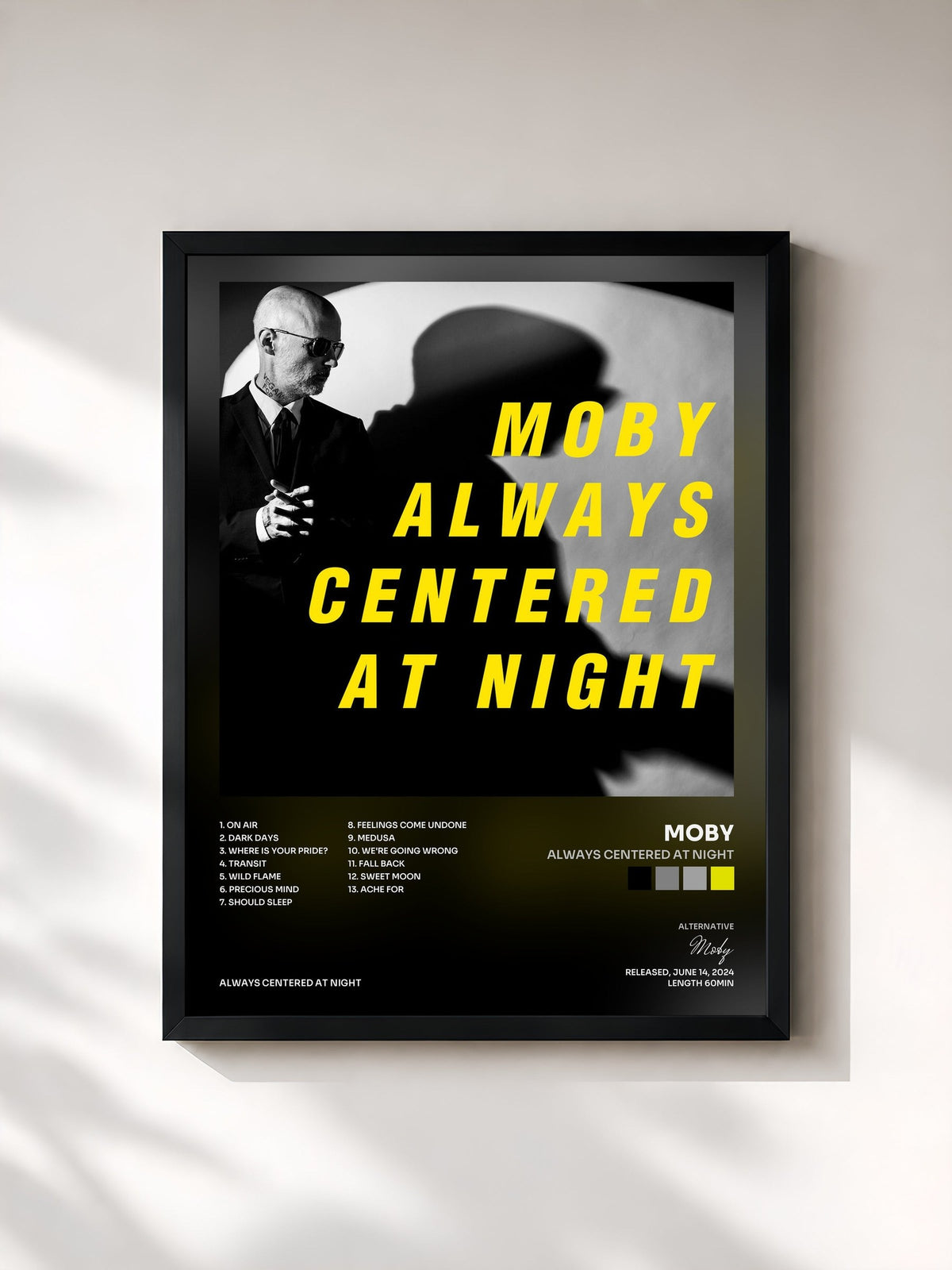 #noir Tableau de l'album always centered at night de Moby, cadre noir, imprimé et encadré en France