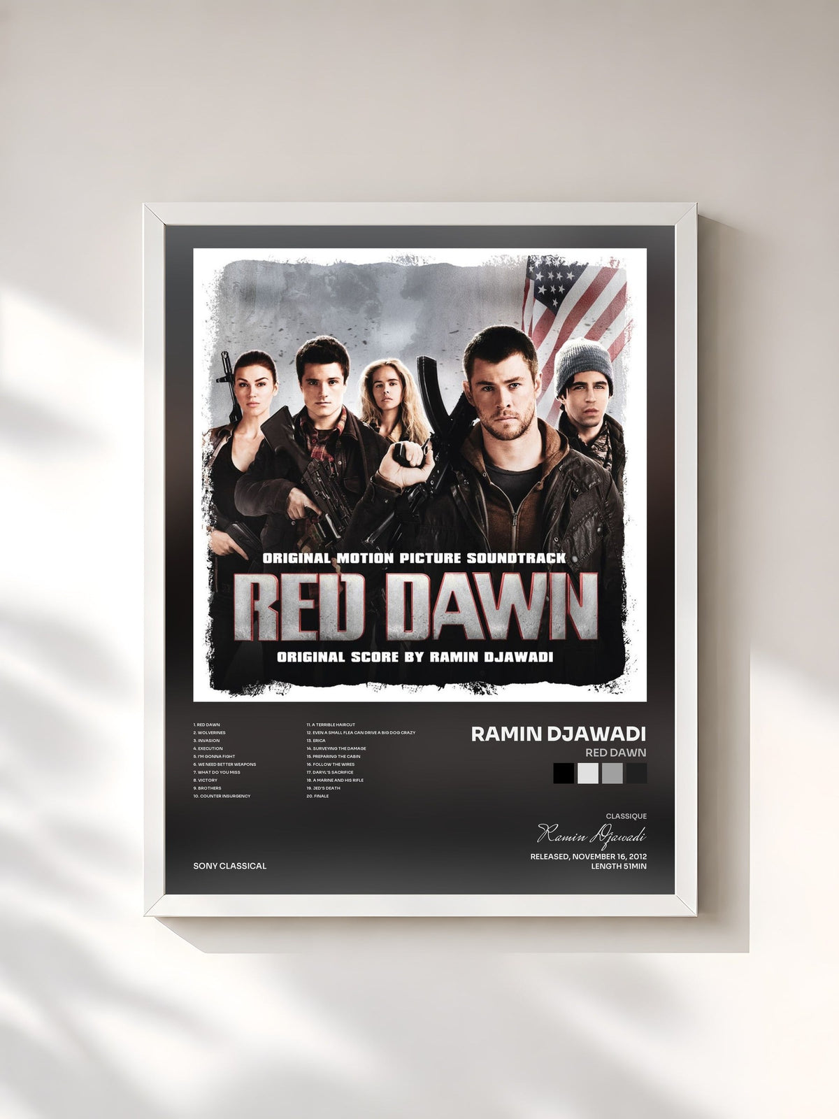 #blanc Tableau de l'album Red Dawn de Ramin Djawadi, cadre blanc, imprimé et encadré en France