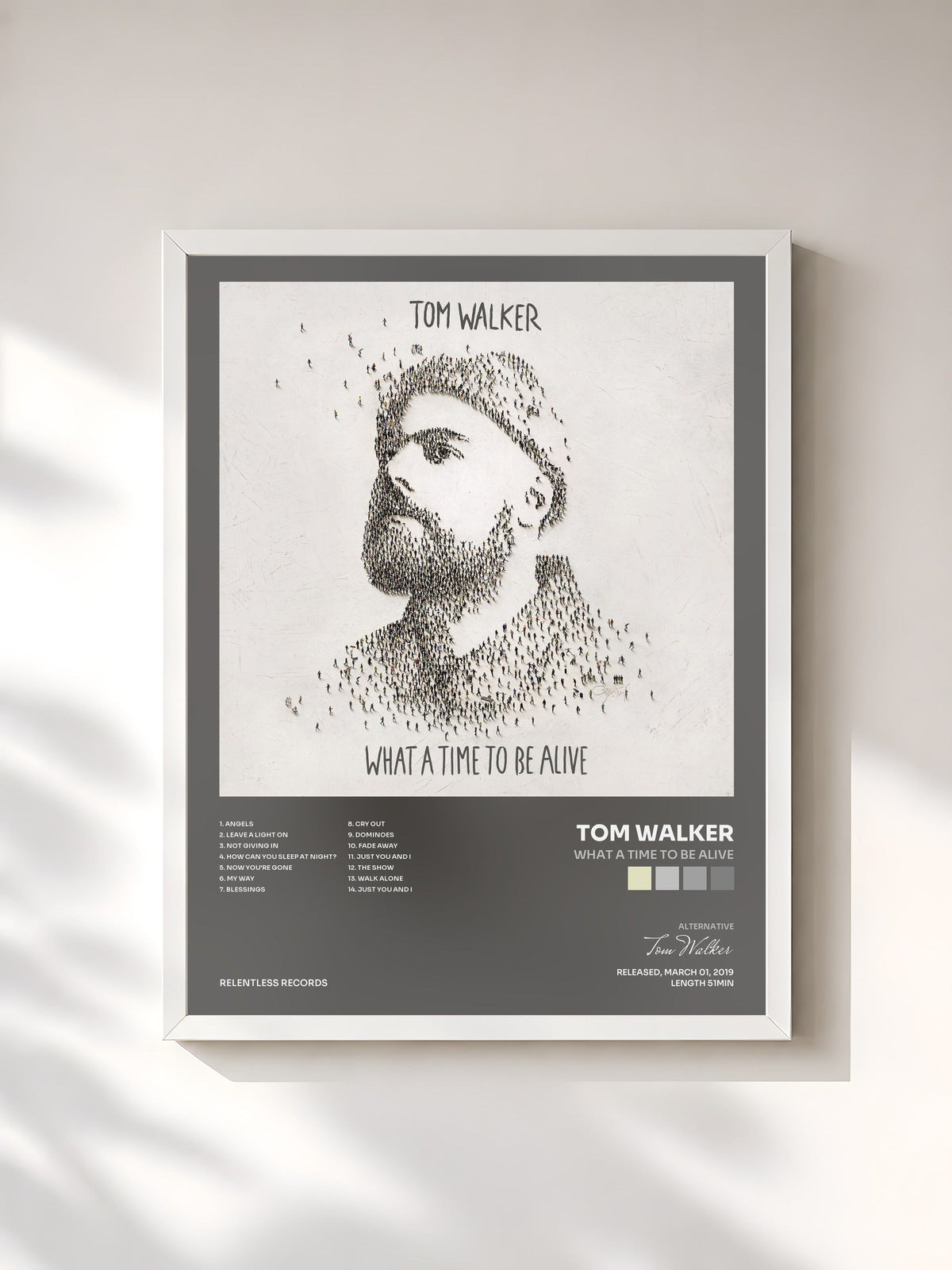 #blanc Tableau de l'album What a Time To Be Alive de Tom Walker, cadre blanc, imprimé et encadré en France