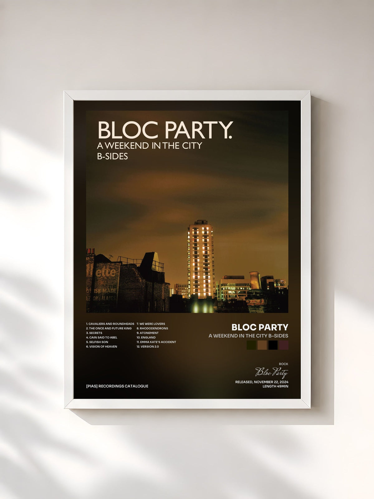 #blanc A Weekend In The City B-Sides de Bloc Party en lámina enmarcada, marco blanco, impresa y enmarcada en Francia