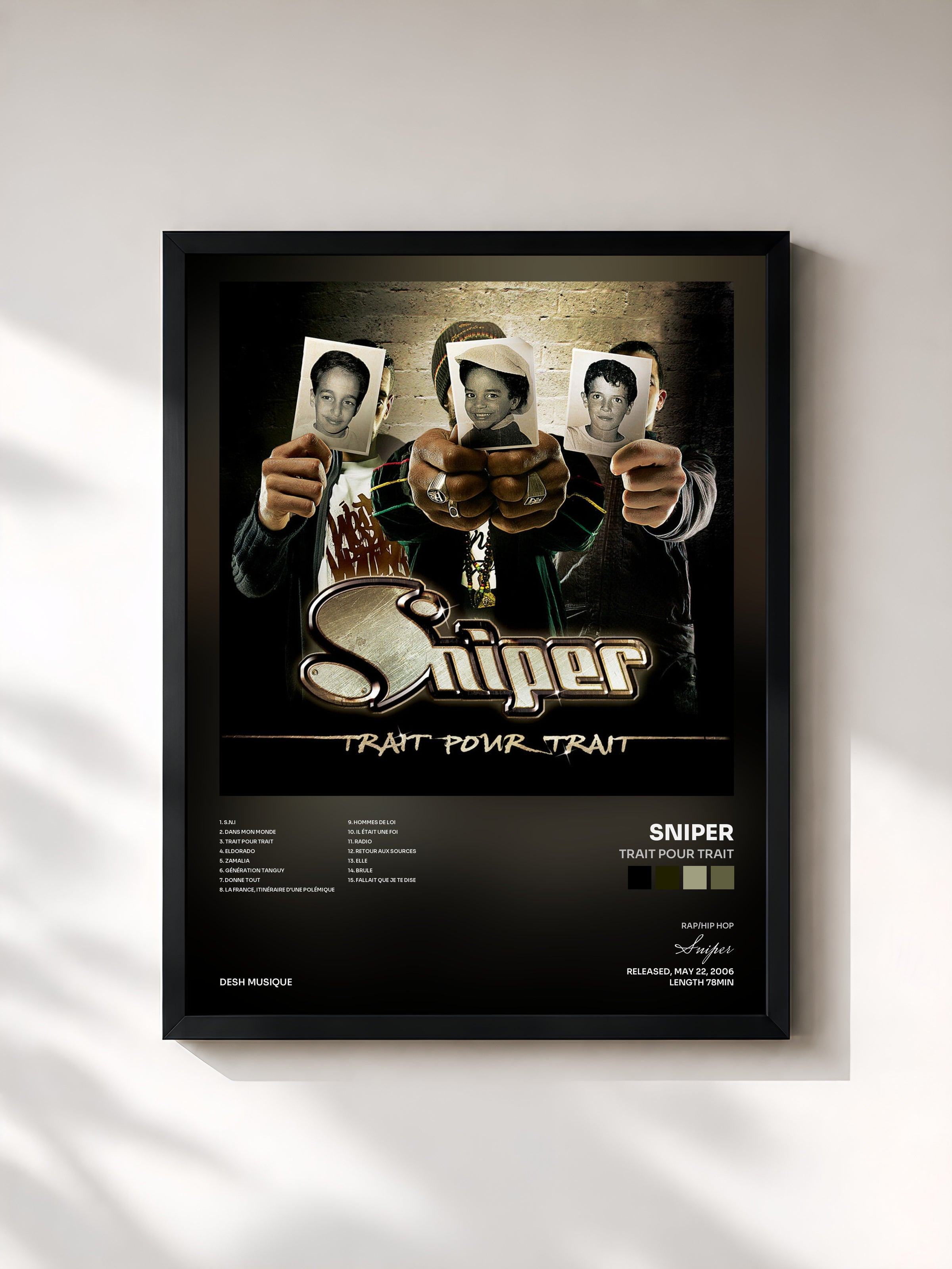#noir Tableau de l'album Trait pour trait de Sniper, cadre noir, imprimé et encadré en France