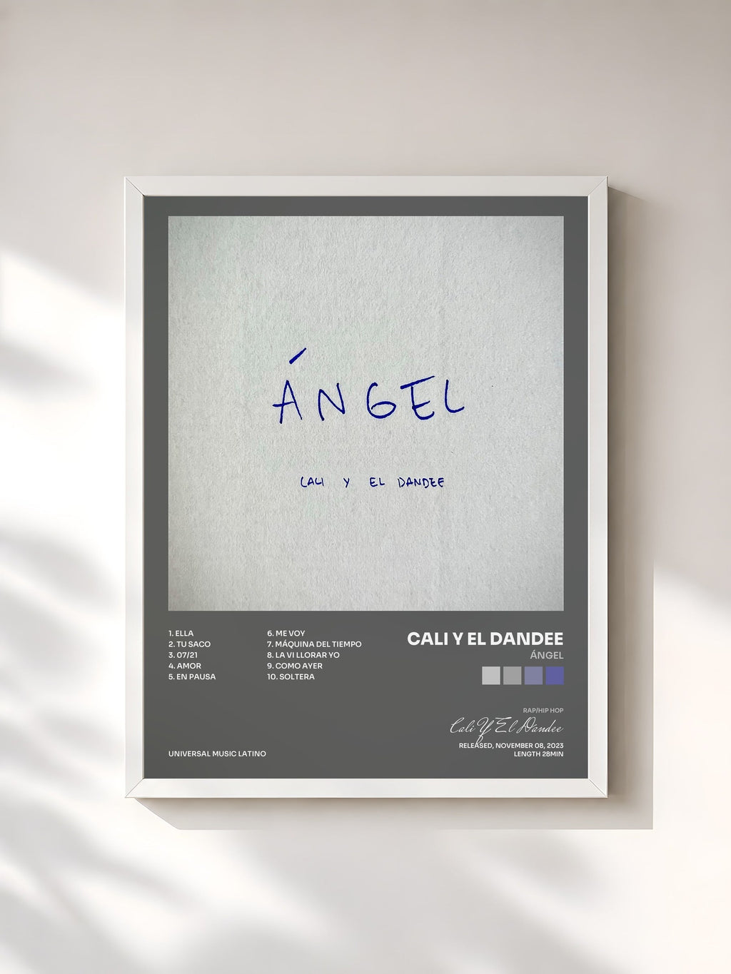 #blanc ÁNGEL di Cali Y El Dandee in stampa incorniciata, cornice bianca, stampata e incorniciata in Francia