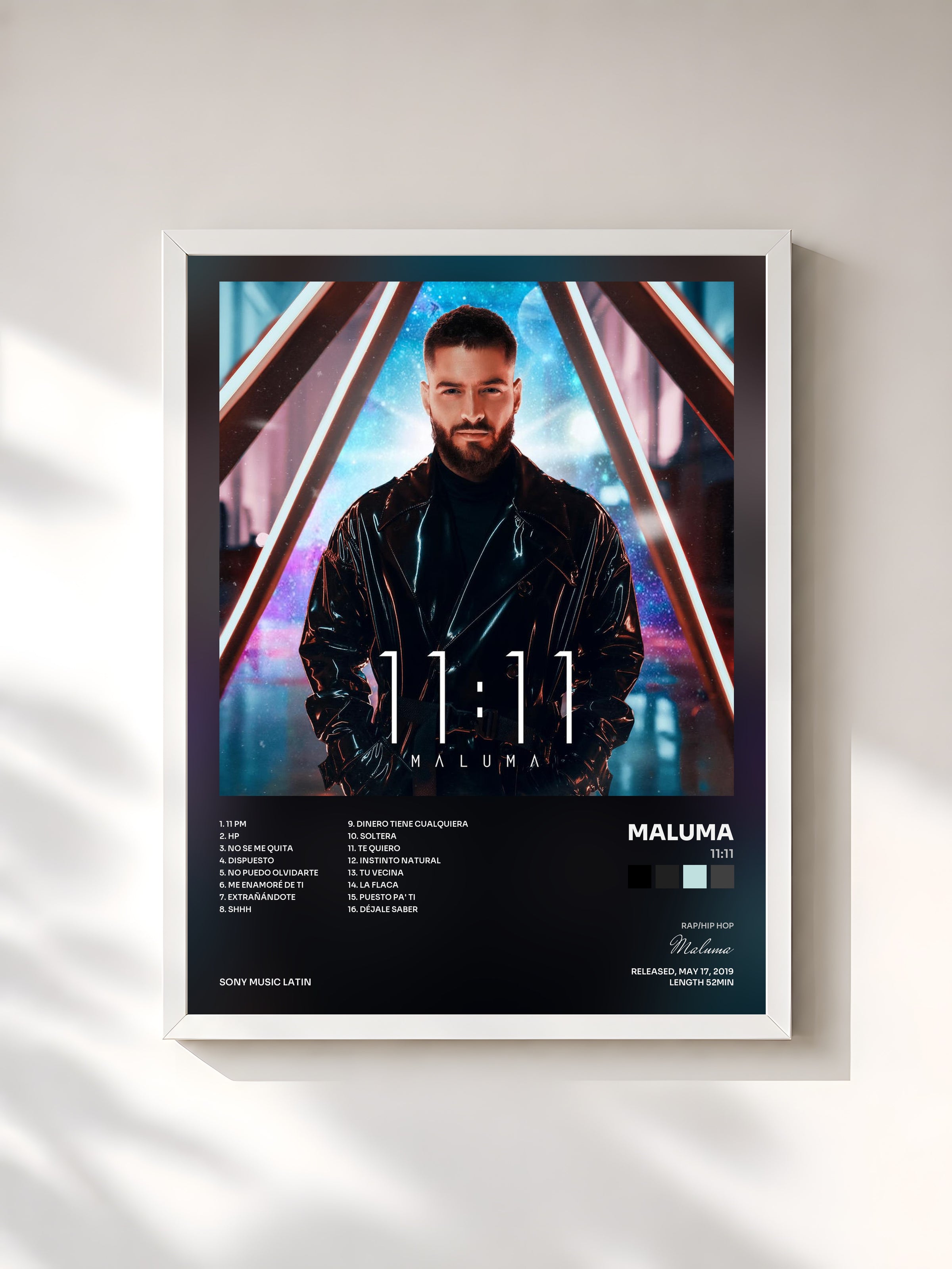 #blanc 11:11 de Maluma en lámina enmarcada, marco blanco, impresa y enmarcada en Francia