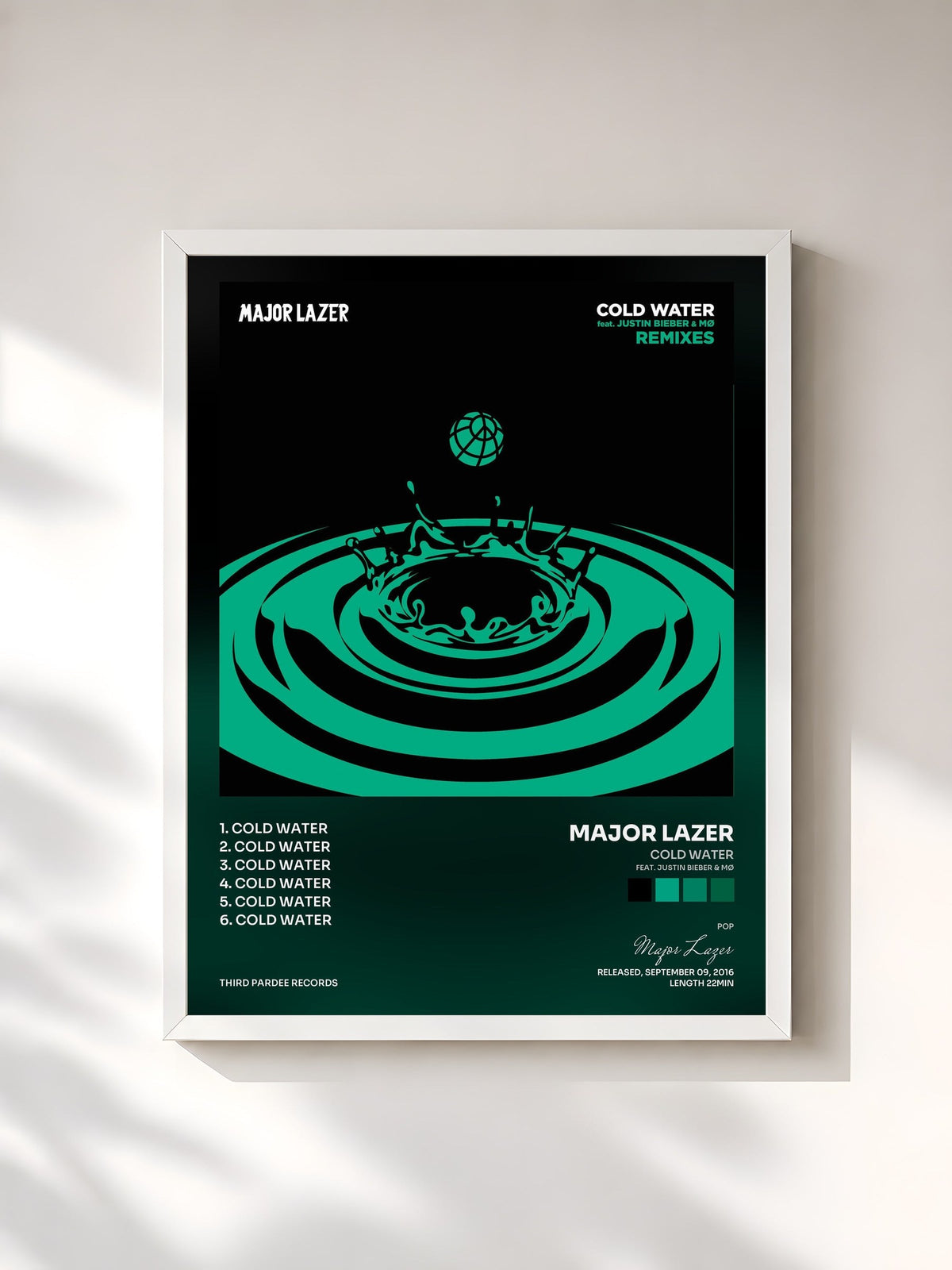 #blanc Tableau de l'album Cold Water (feat. Justin Bieber & MØ) [Remixes] de Major Lazer, cadre blanc, imprimé et encadré en France
