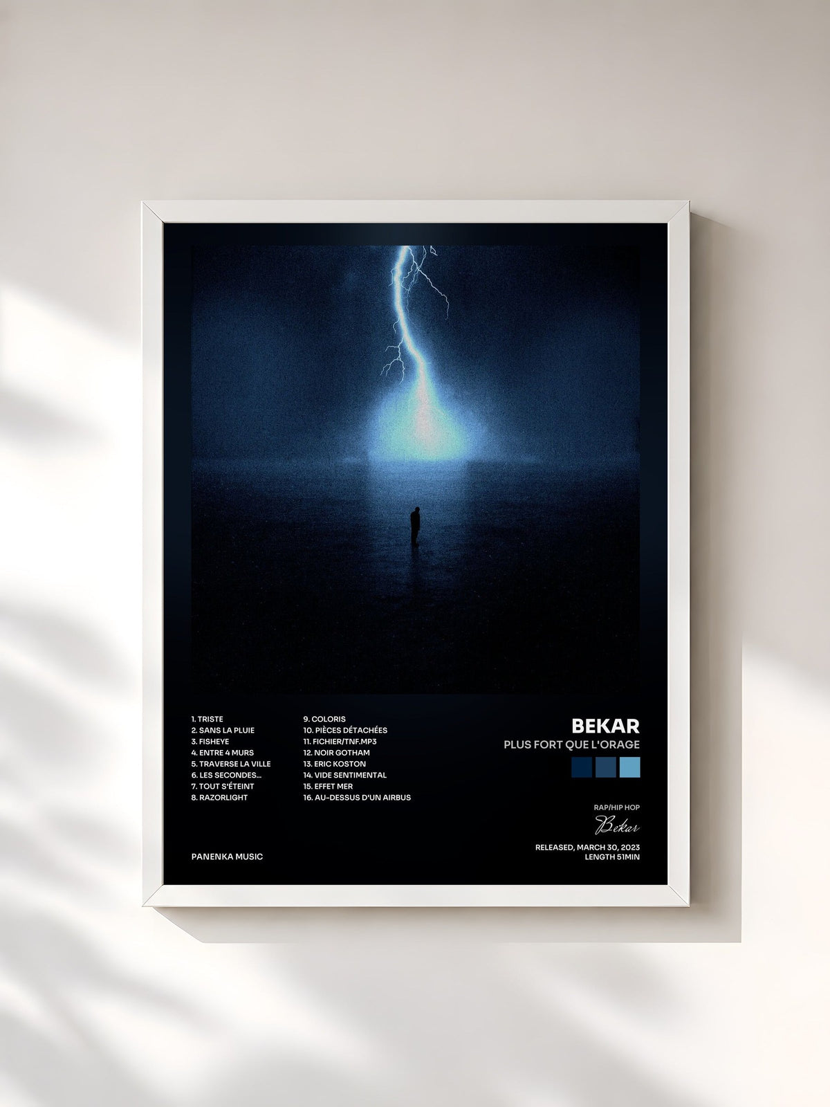 #blanc Tableau de l'album Plus fort que l'orage de Bekar, cadre blanc, imprimé et encadré en France