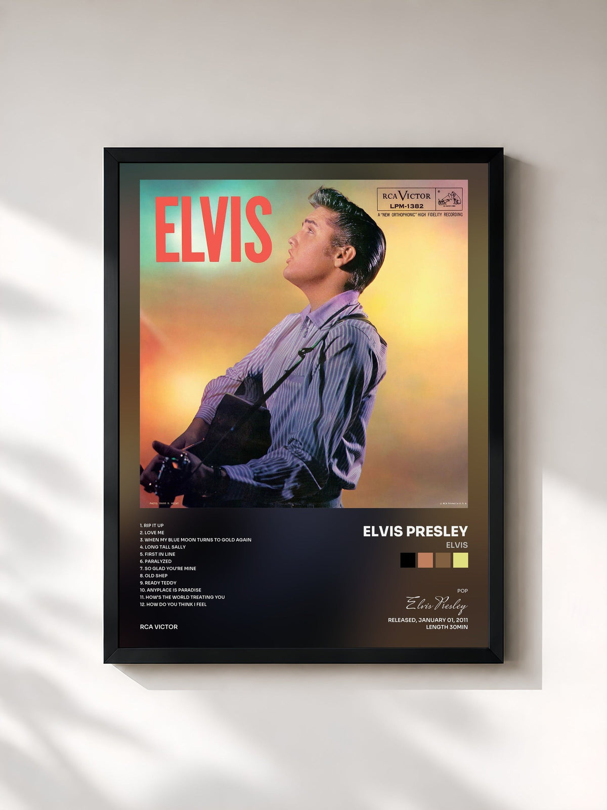 #noir Elvis de Elvis Presley en lámina enmarcada, marco negro, impresa y enmarcada en Francia