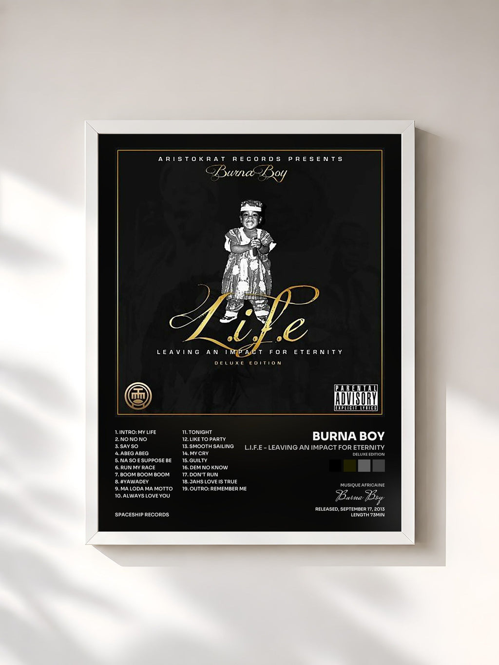 #blanc L.I.F.E - Leaving an Impact for Eternity (Deluxe Edition) von Burna Boy als gerahmter Kunstdruck, weißer Rahmen, gedruckt und gerahmt in Frankreich