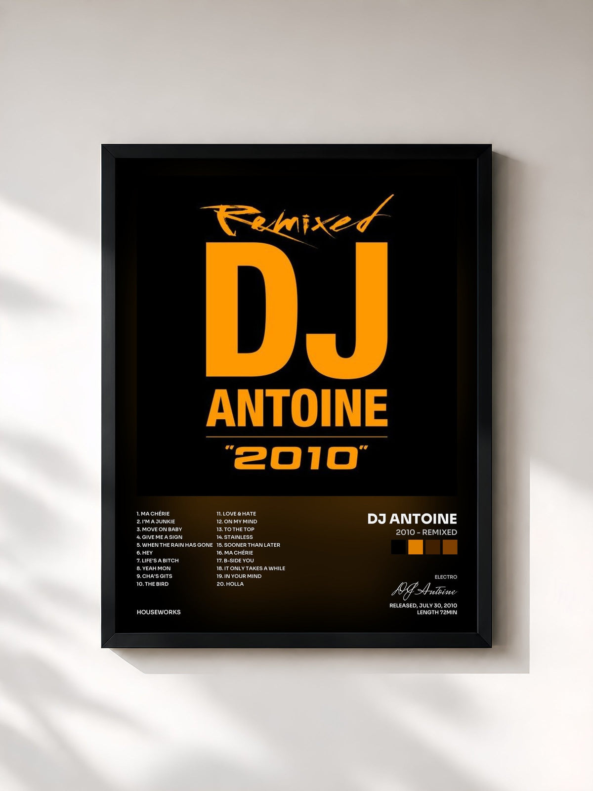 #noir Tableau de l'album 2010 - Remixed de DJ Antoine, cadre noir, imprimé et encadré en France