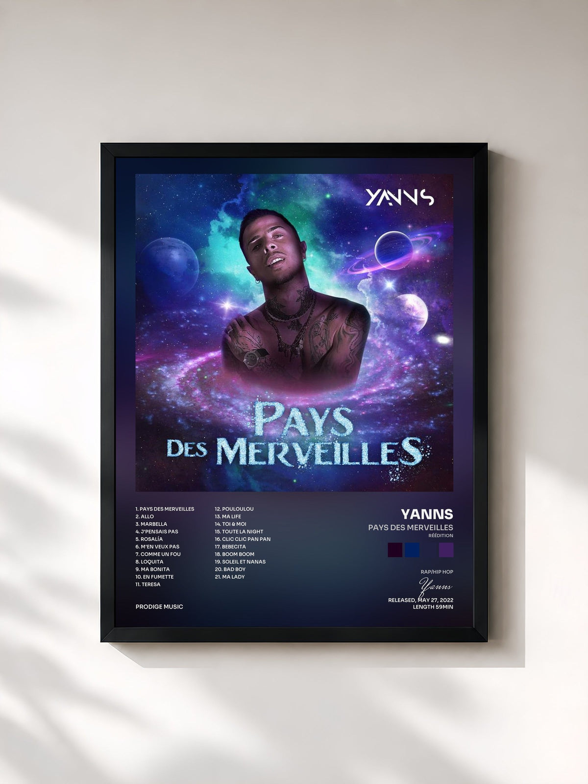 #noir Tableau de l'album Pays des merveilles (Réédition) de Yanns, cadre noir, imprimé et encadré en France