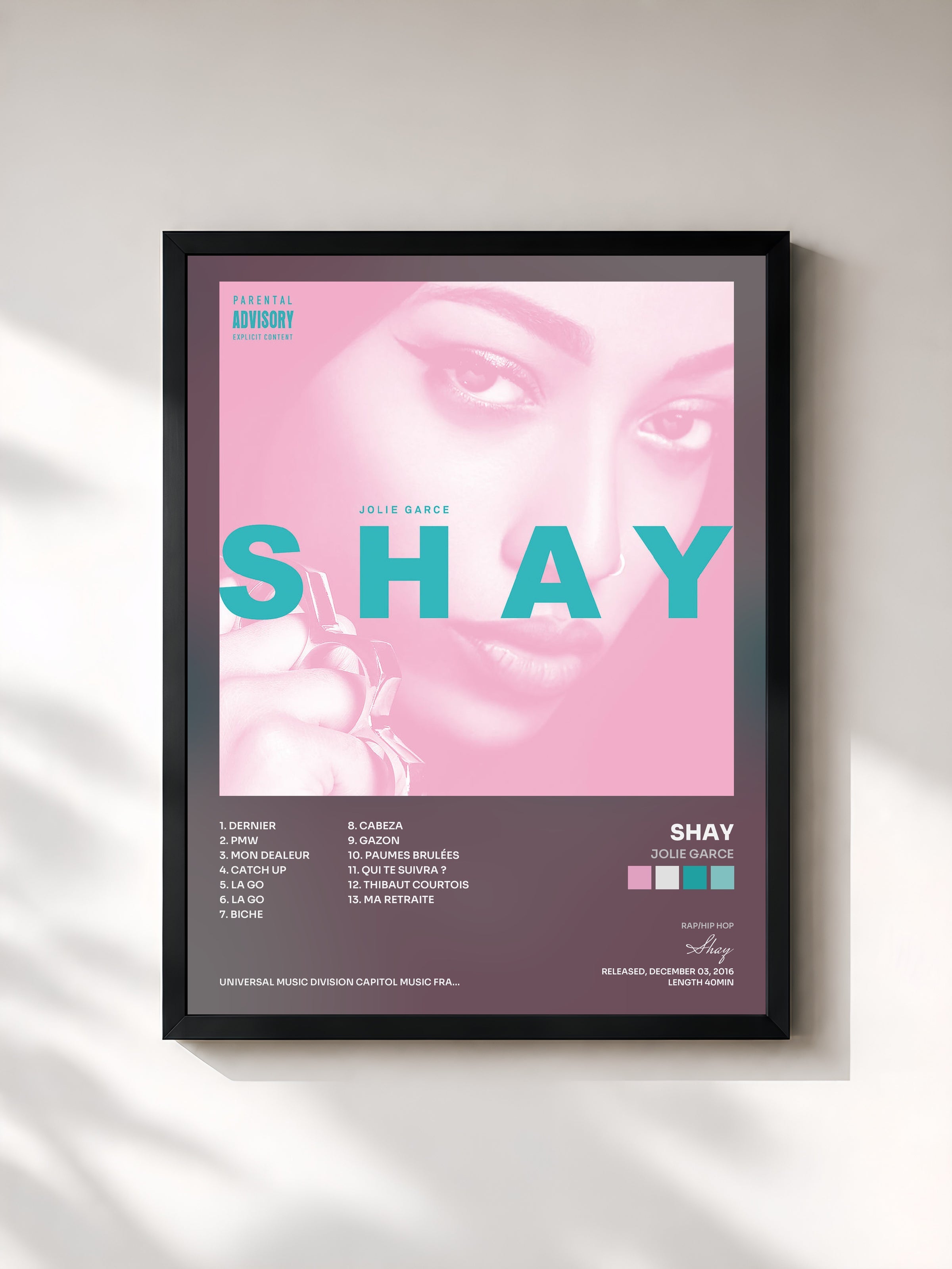 #noir Tableau de l'album Jolie garce de Shay, cadre noir, imprimé et encadré en France