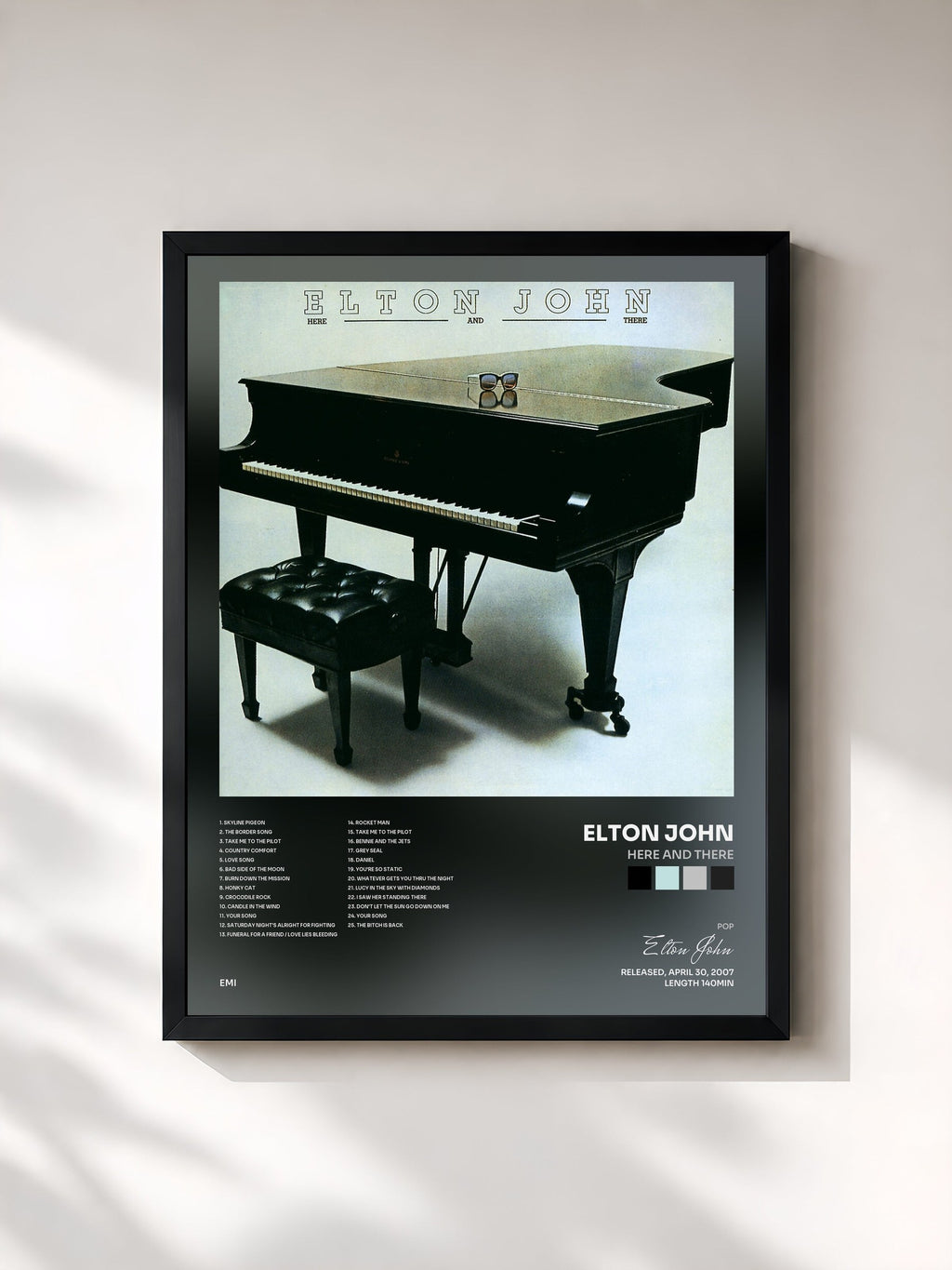 #noir Tableau de l'album Here And There de Elton John, cadre noir, imprimé et encadré en France