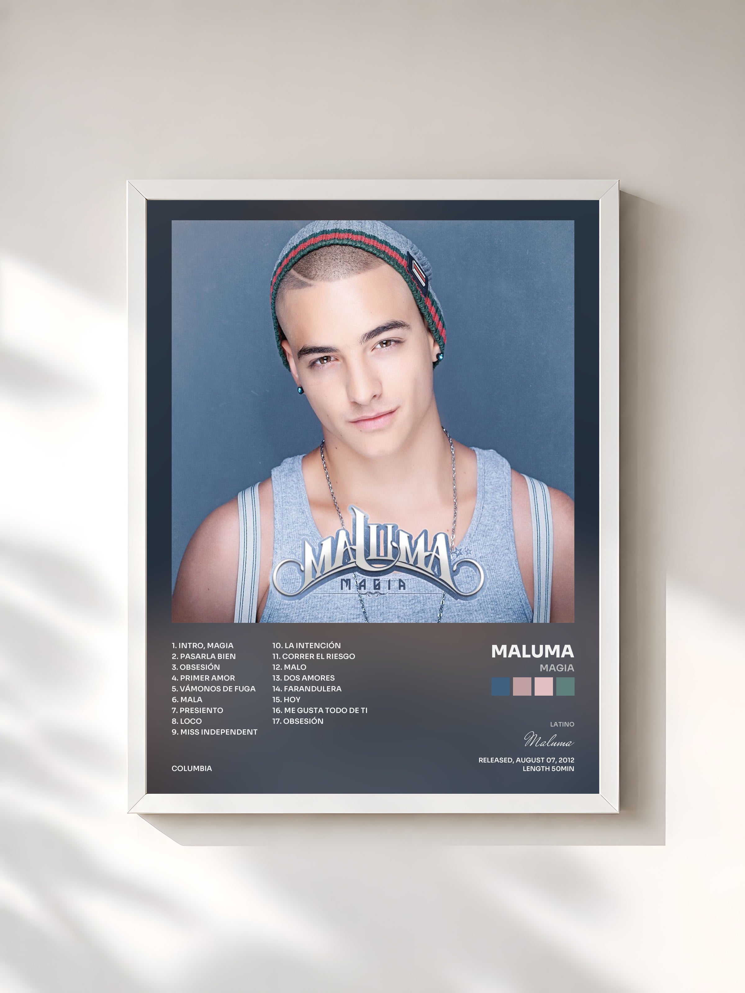 #blanc Magia de Maluma en lámina enmarcada, marco blanco, impresa y enmarcada en Francia