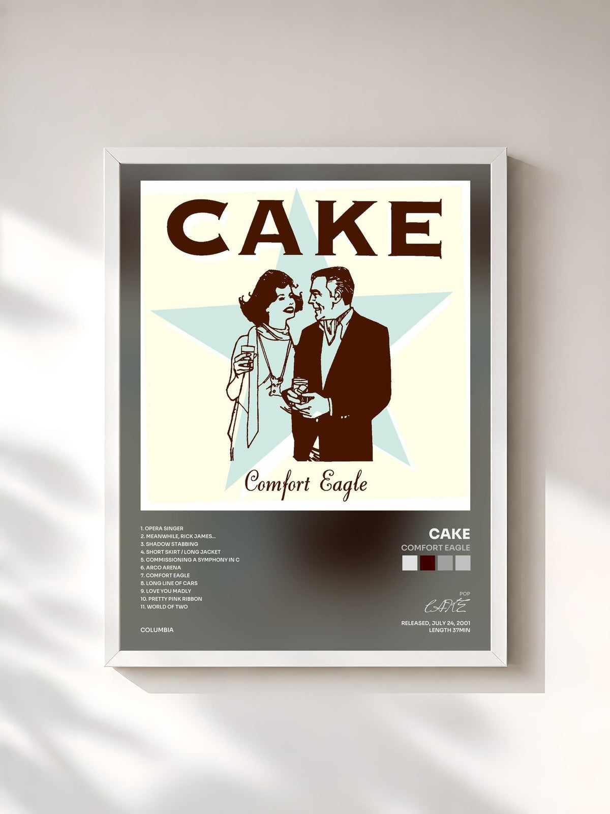 #blanc Comfort Eagle di CAKE in stampa incorniciata, cornice bianca, stampata e incorniciata in Francia