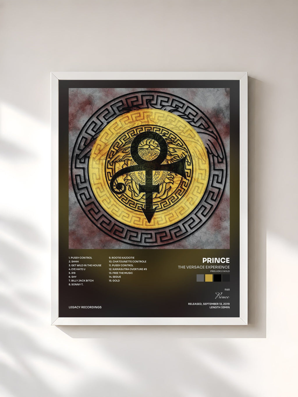 #blanc The VERSACE Experience (PRELUDE 2 GOLD) de Prince en lámina enmarcada, marco blanco, impresa y enmarcada en Francia