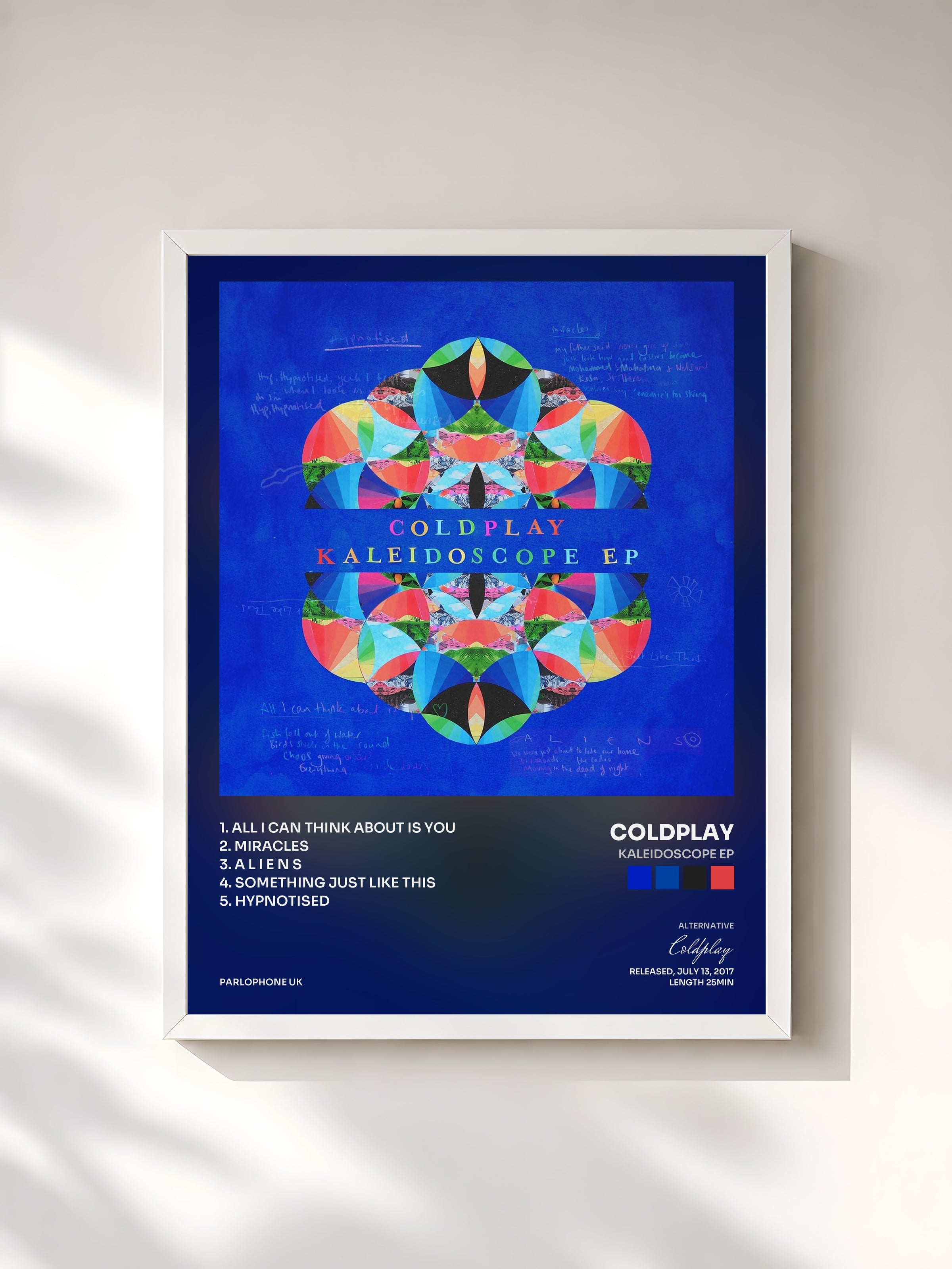 #blanc Kaleidoscope EP de Coldplay en lámina enmarcada, marco blanco, impresa y enmarcada en Francia