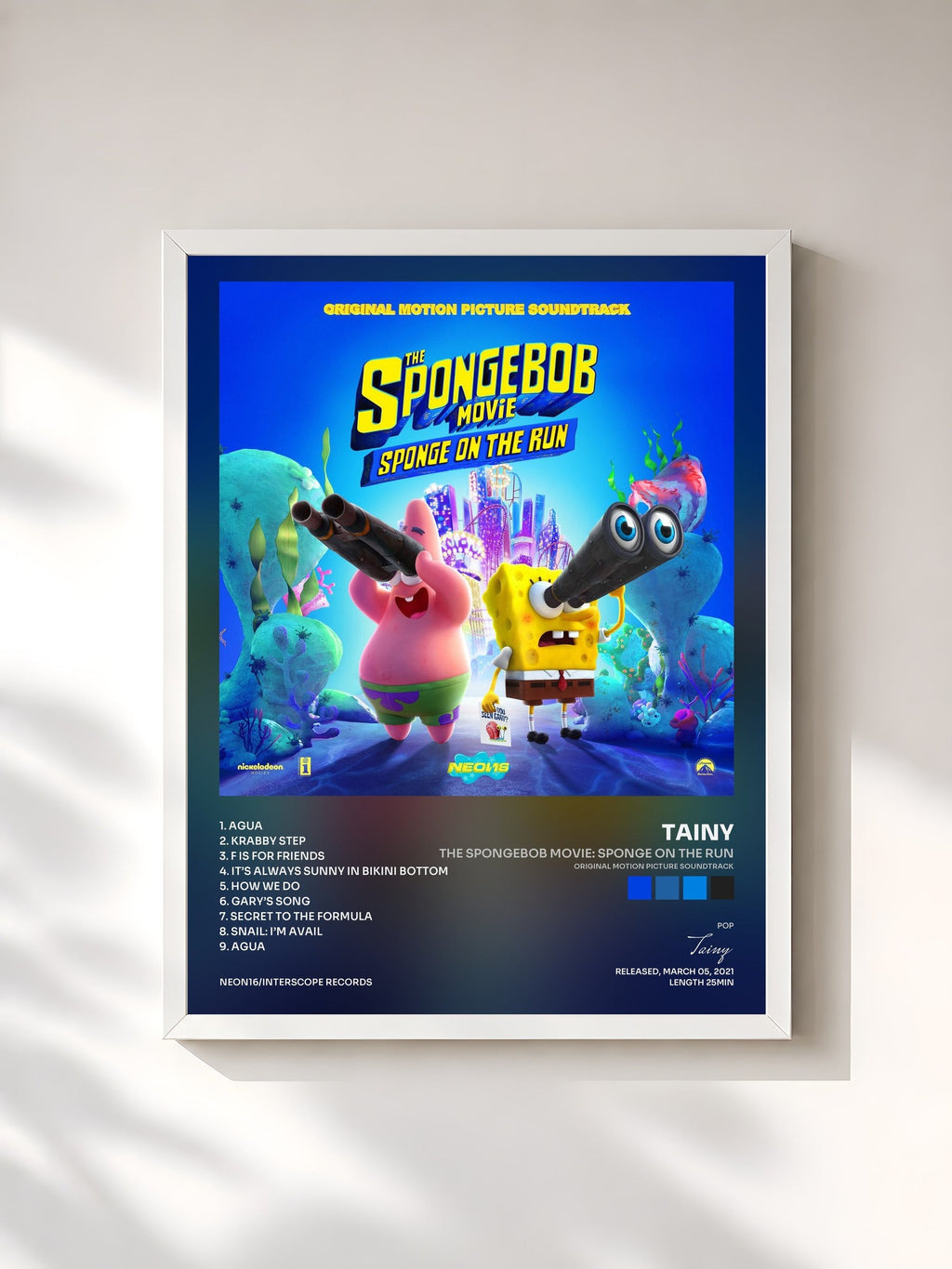 #blanc Tableau de l'album The SpongeBob Movie: Sponge On The Run (Original Motion Picture Soundtrack) de Tainy, cadre blanc, imprimé et encadré en France