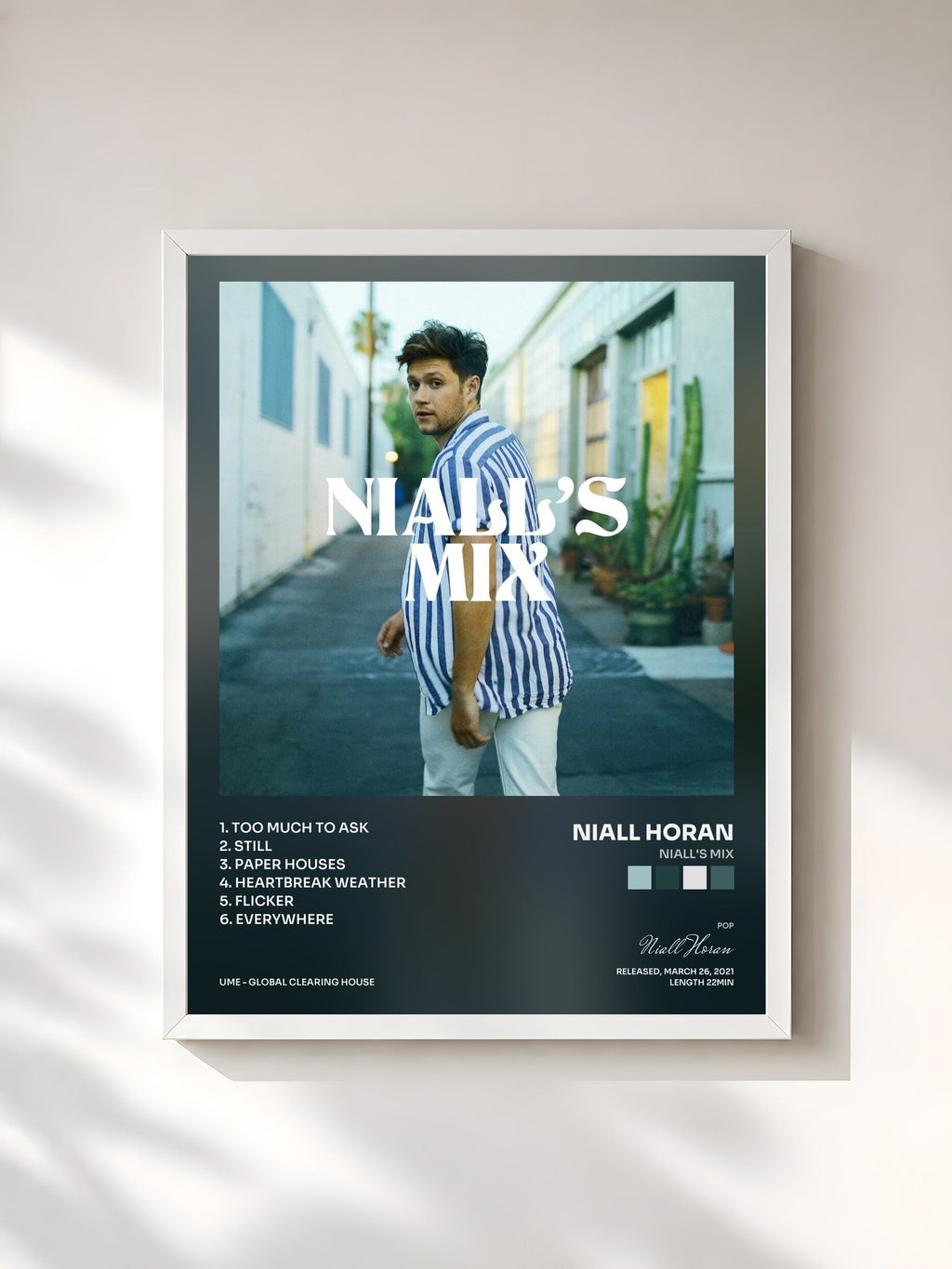 #blanc Tableau de l'album Niall's Mix de Niall Horan, cadre blanc, imprimé et encadré en France