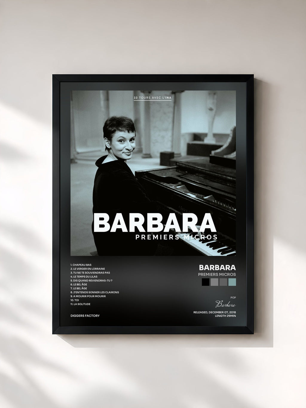 #noir Premiers Micros von Barbara als gerahmter Kunstdruck, schwarzer Rahmen, gedruckt und gerahmt in Frankreich