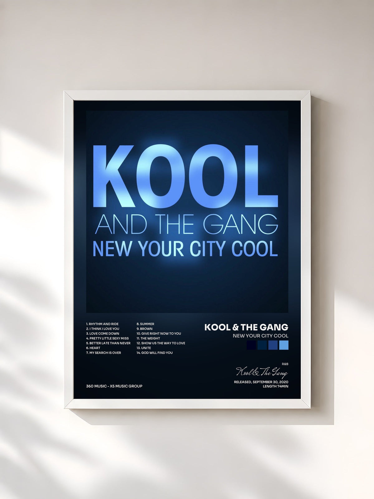#blanc New Your City Cool von Kool & The Gang als gerahmter Kunstdruck, weißer Rahmen, gedruckt und gerahmt in Frankreich