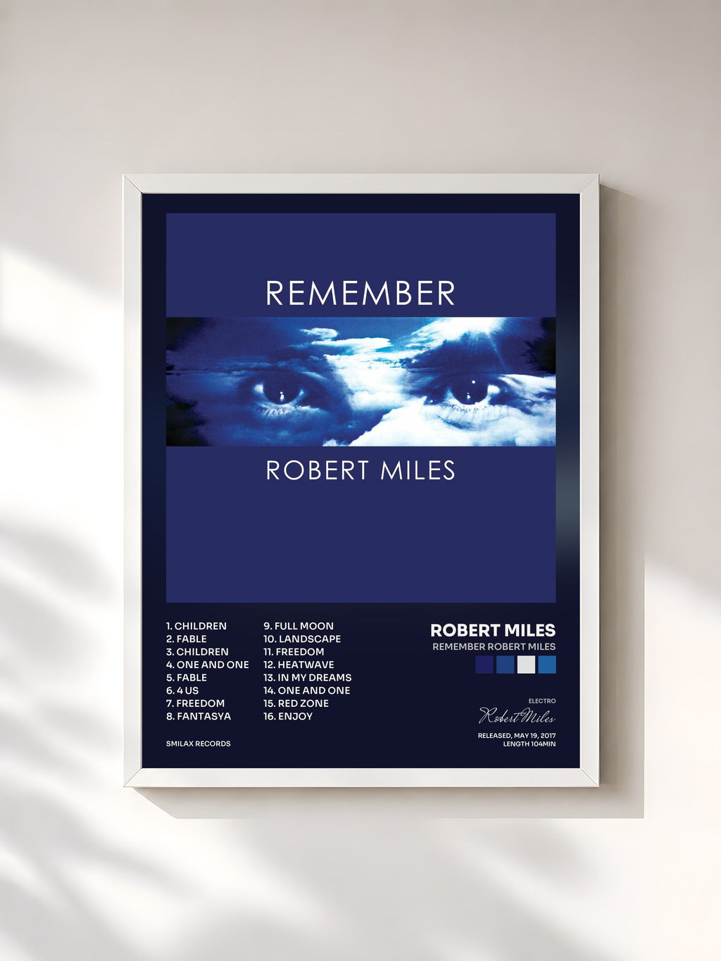 #blanc Remember Robert Miles von Robert Miles als gerahmter Kunstdruck, weißer Rahmen, gedruckt und gerahmt in Frankreich