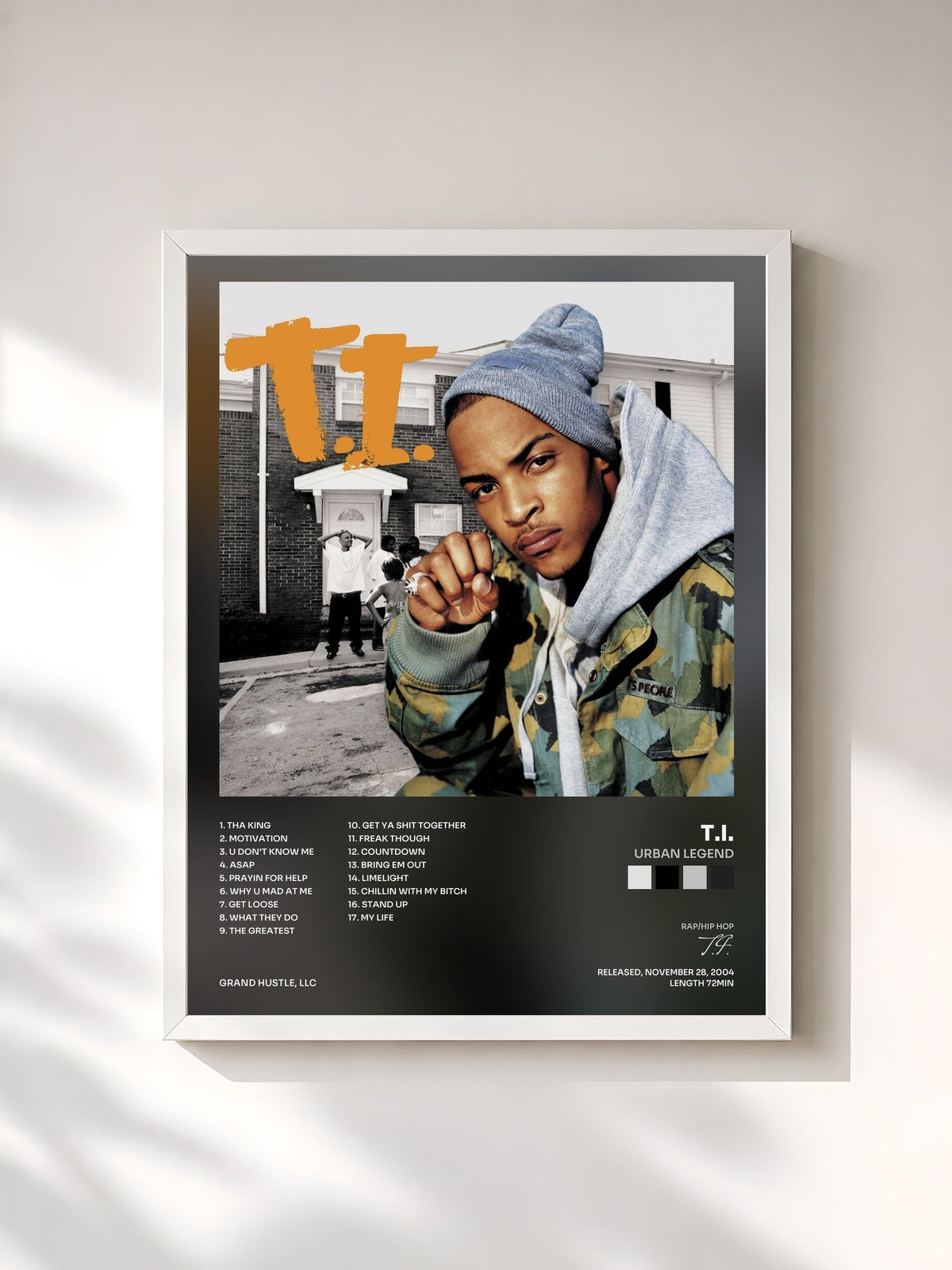 #blanc Urban Legend by T.I. as a framed art print, white frame, printed and framed in France