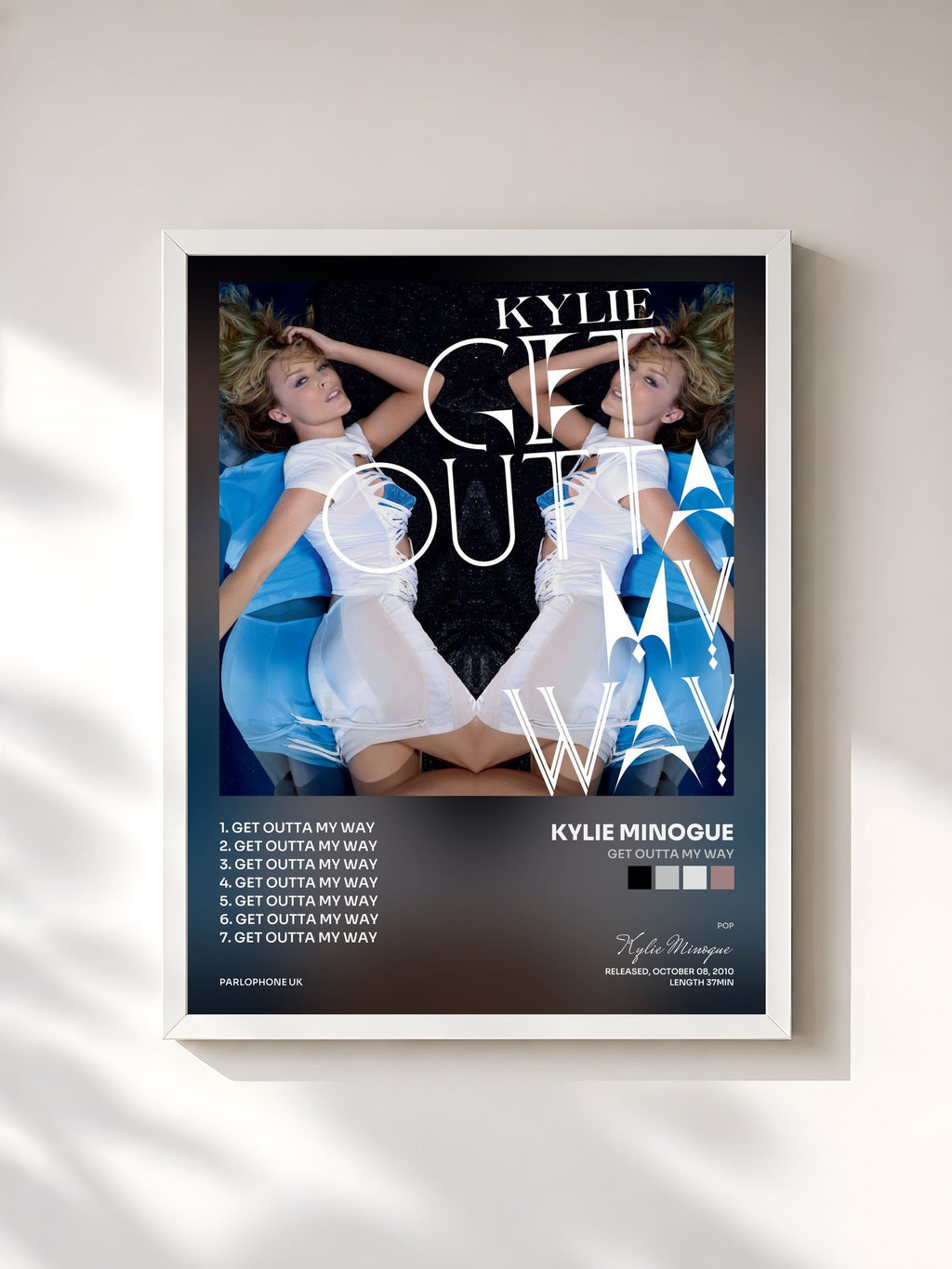 #blanc Get Outta My Way di Kylie Minogue in stampa incorniciata, cornice bianca, stampata e incorniciata in Francia