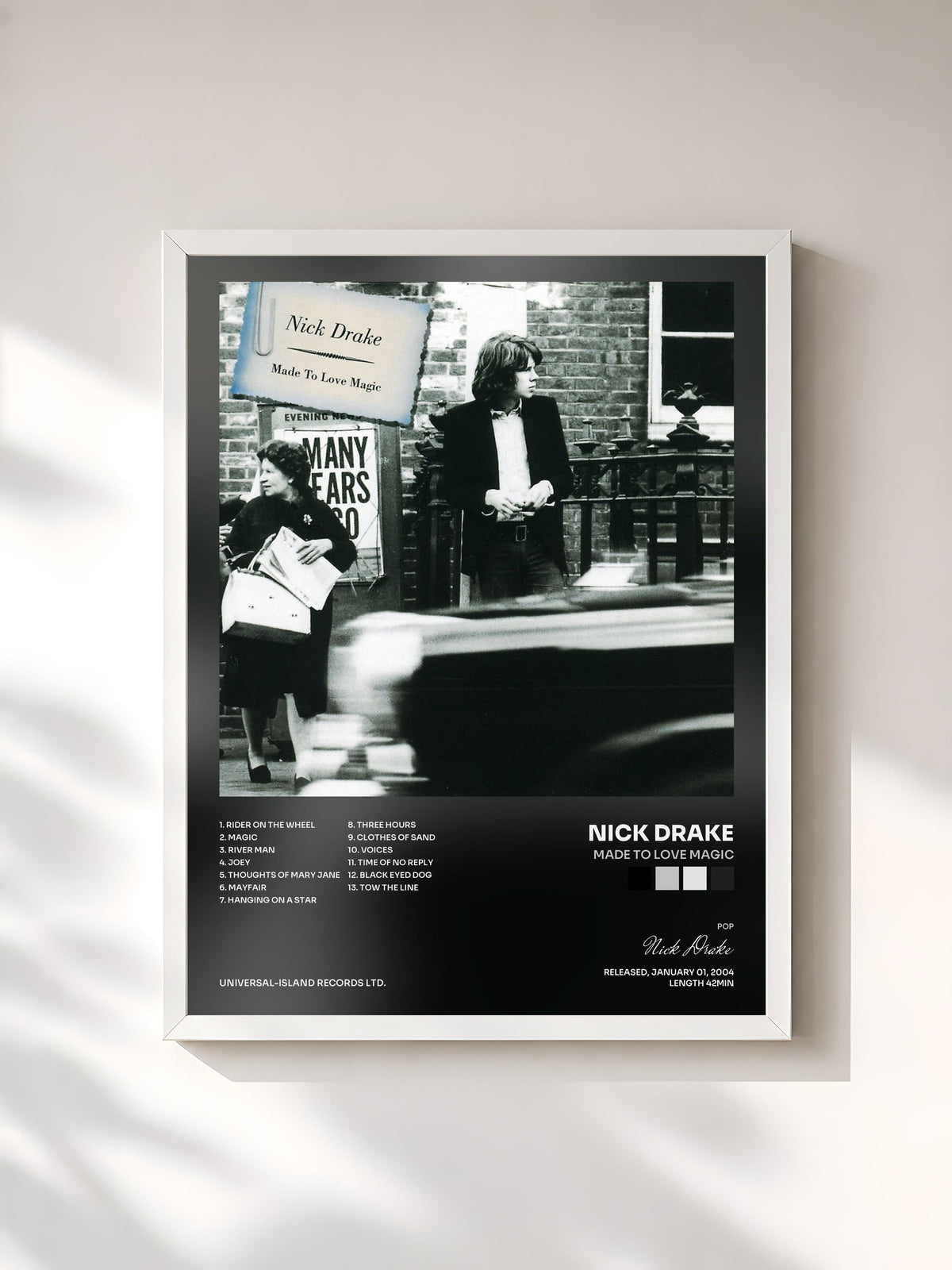 #blanc Tableau de l'album Made To Love Magic de Nick Drake, cadre blanc, imprimé et encadré en France