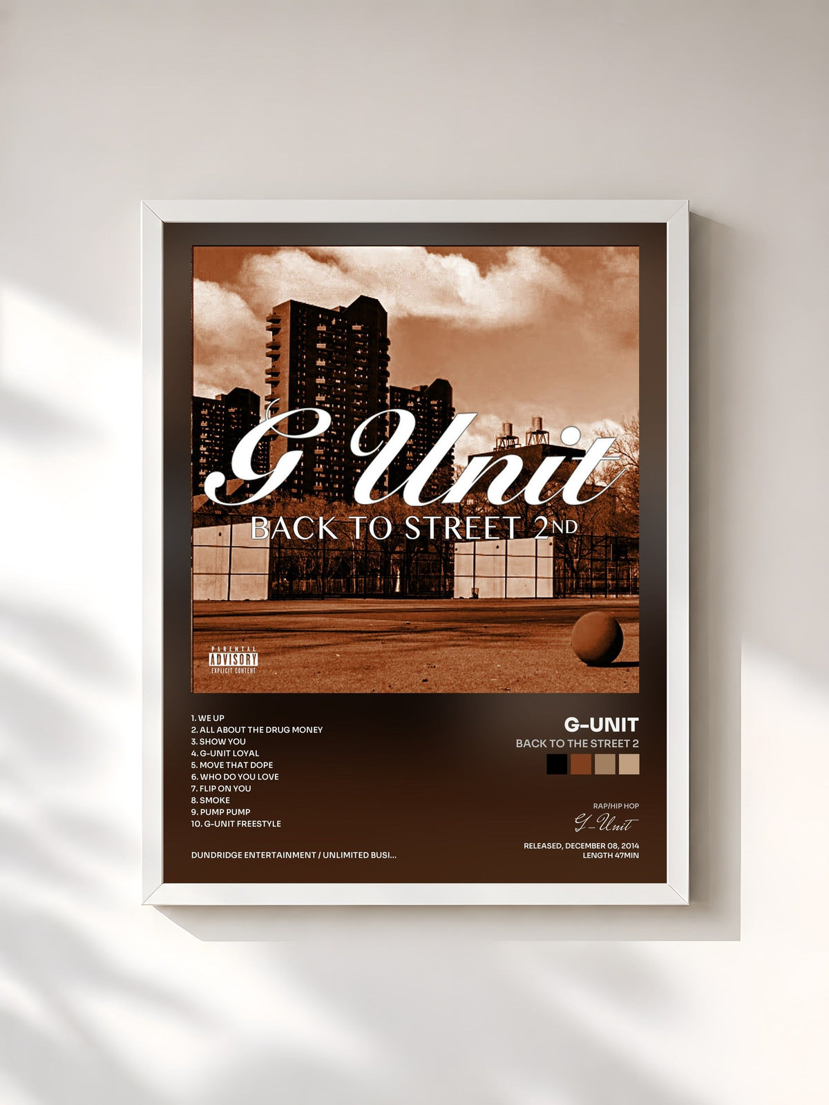 #blanc Back To The Street 2 von G-Unit als gerahmter Kunstdruck, weißer Rahmen, gedruckt und gerahmt in Frankreich