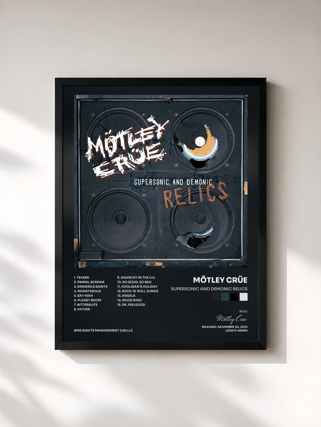 #noir Supersonic And Demonic Relics de Mötley Crüe en lámina enmarcada, marco negro, impresa y enmarcada en Francia