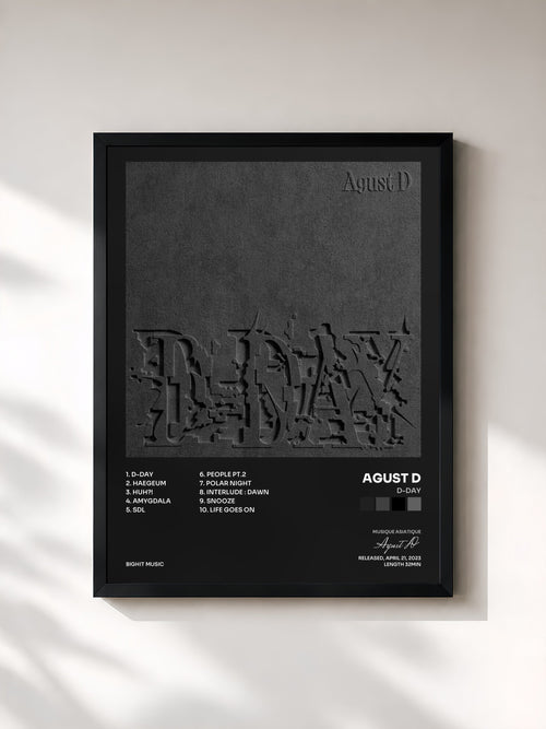 Agust D · D-DAY — Affiche encadrée