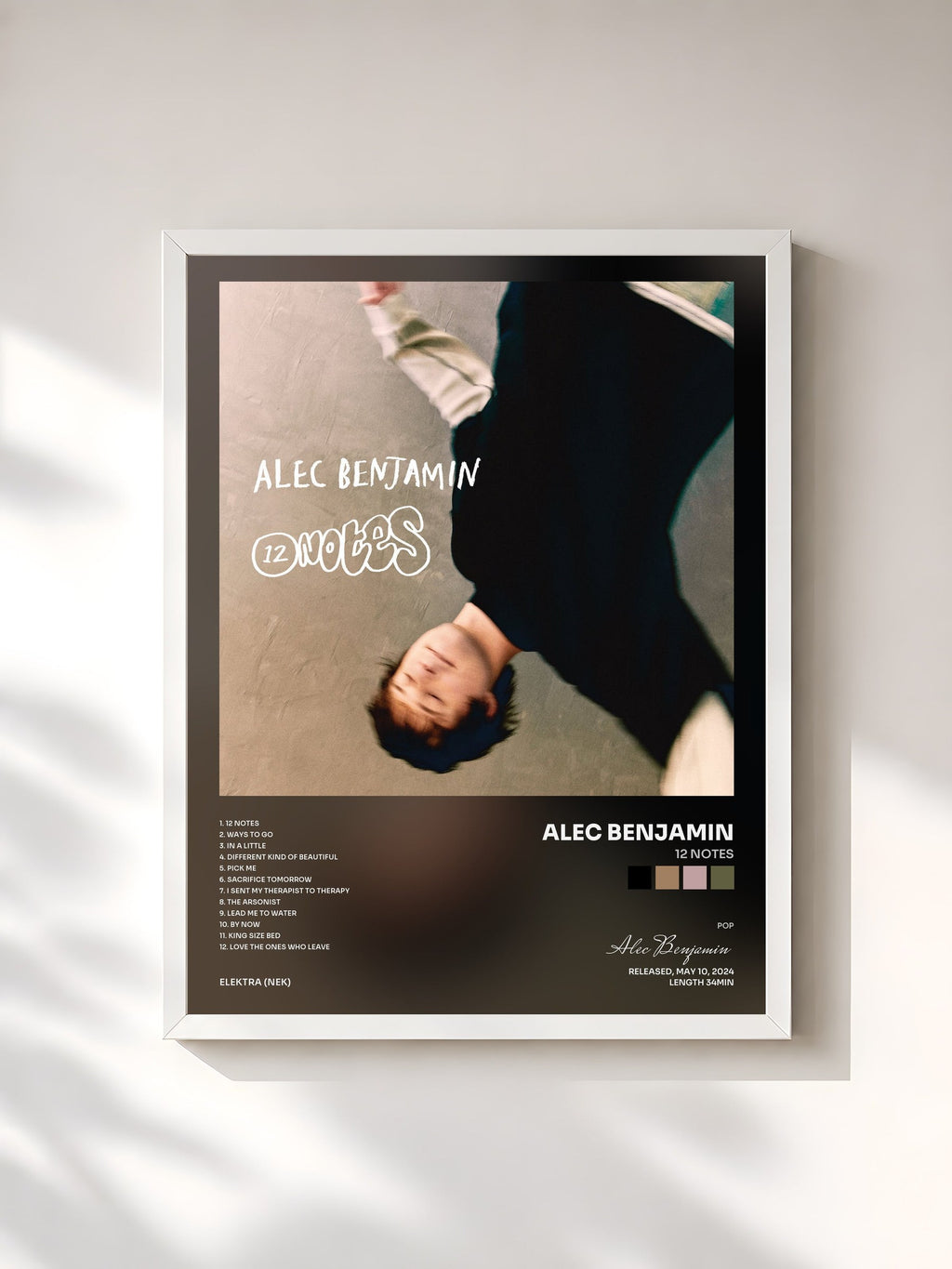 #blanc 12 Notes de Alec Benjamin en lámina enmarcada, marco blanco, impresa y enmarcada en Francia