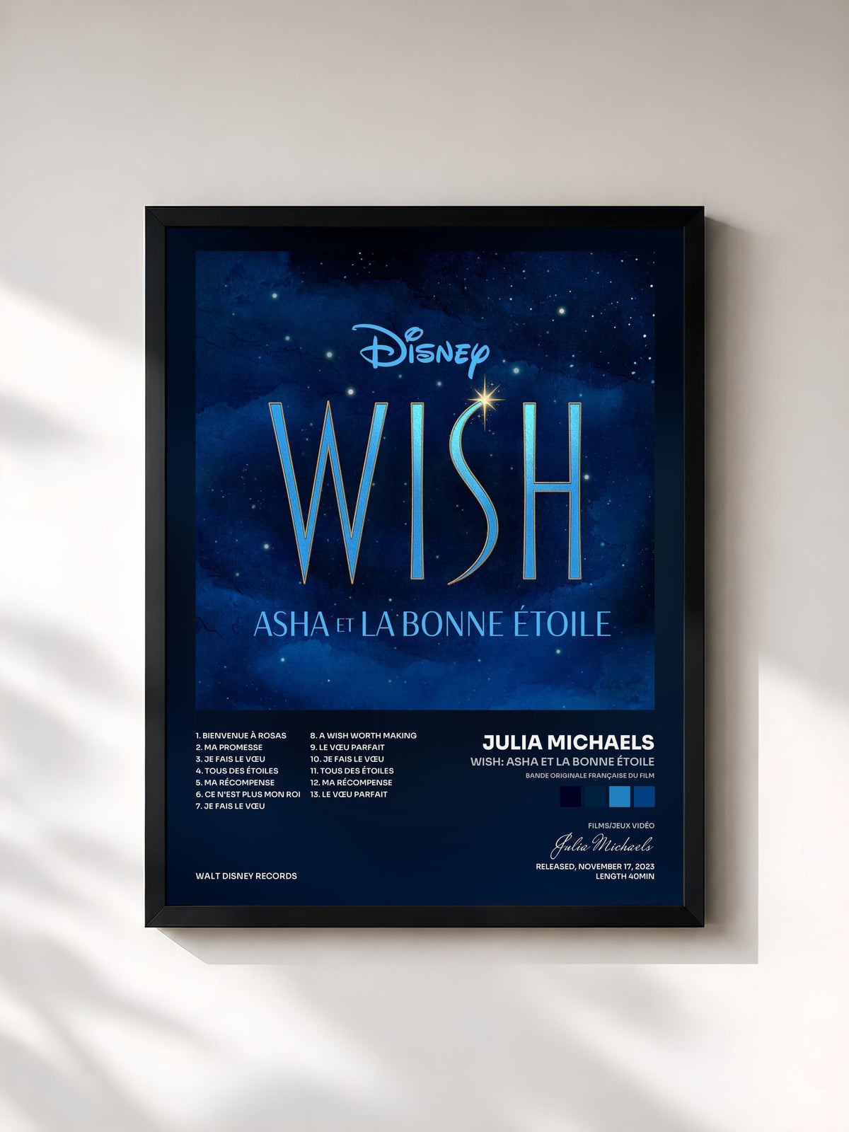 #noir Tableau de l'album Wish: Asha et la bonne étoile (Bande Originale Française du Film) de Julia Michaels, cadre noir, imprimé et encadré en France