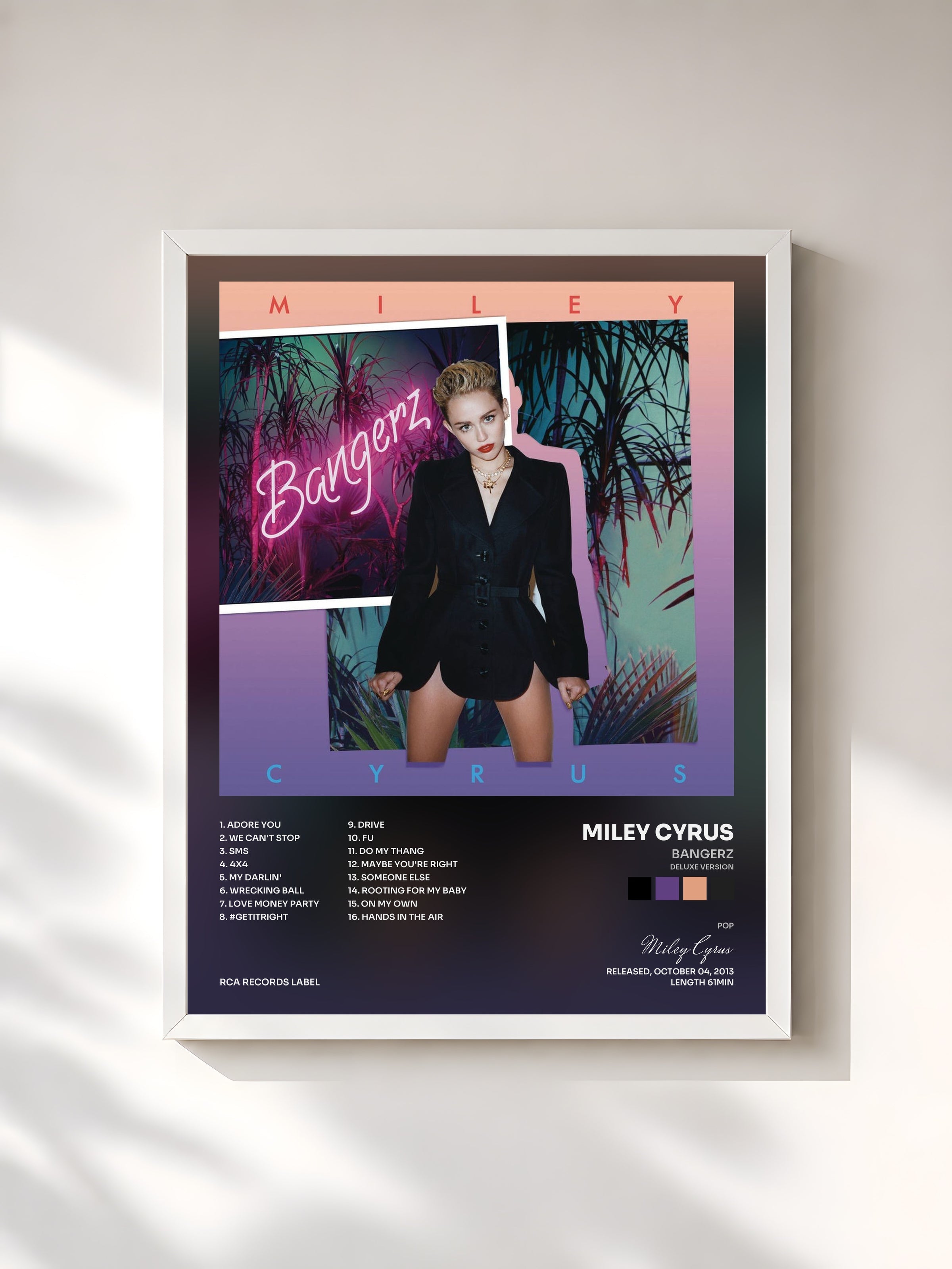 #blanc Tableau de l'album Bangerz (Deluxe Version) de Miley Cyrus, cadre blanc, imprimé et encadré en France