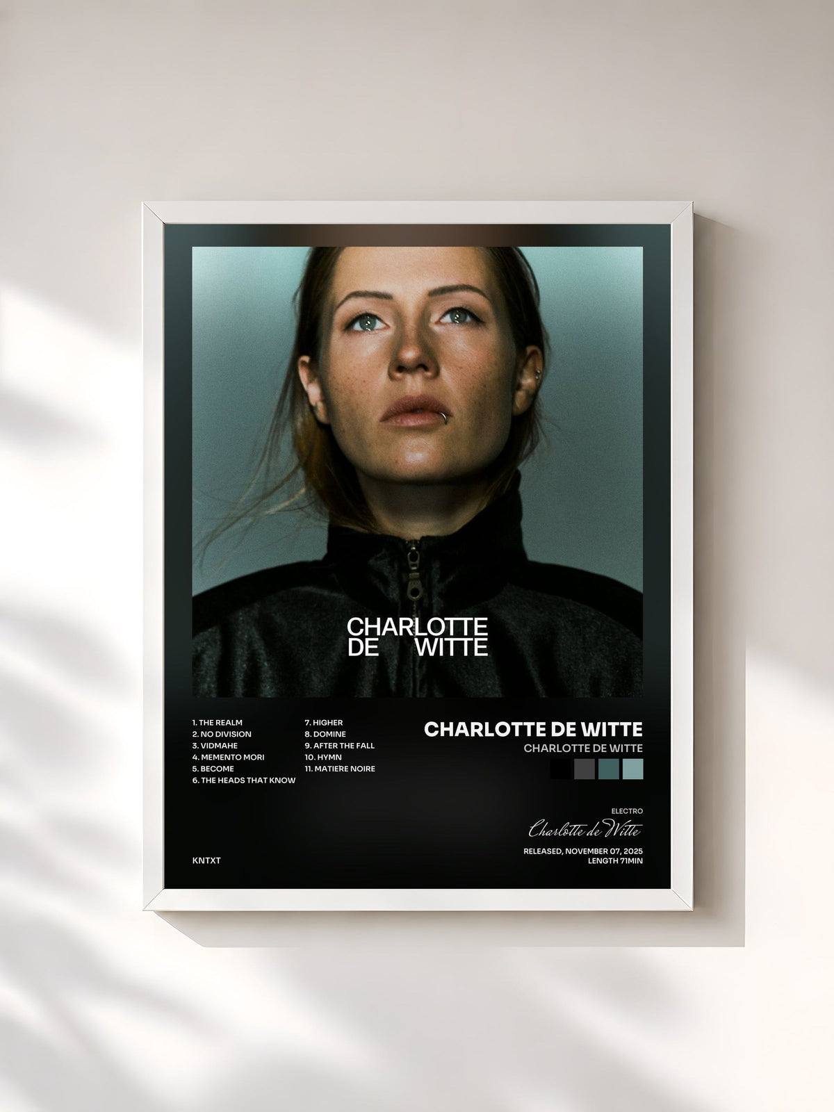 #blanc Tableau de l'album Charlotte de Witte de Charlotte de Witte, cadre blanc, imprimé et encadré en France